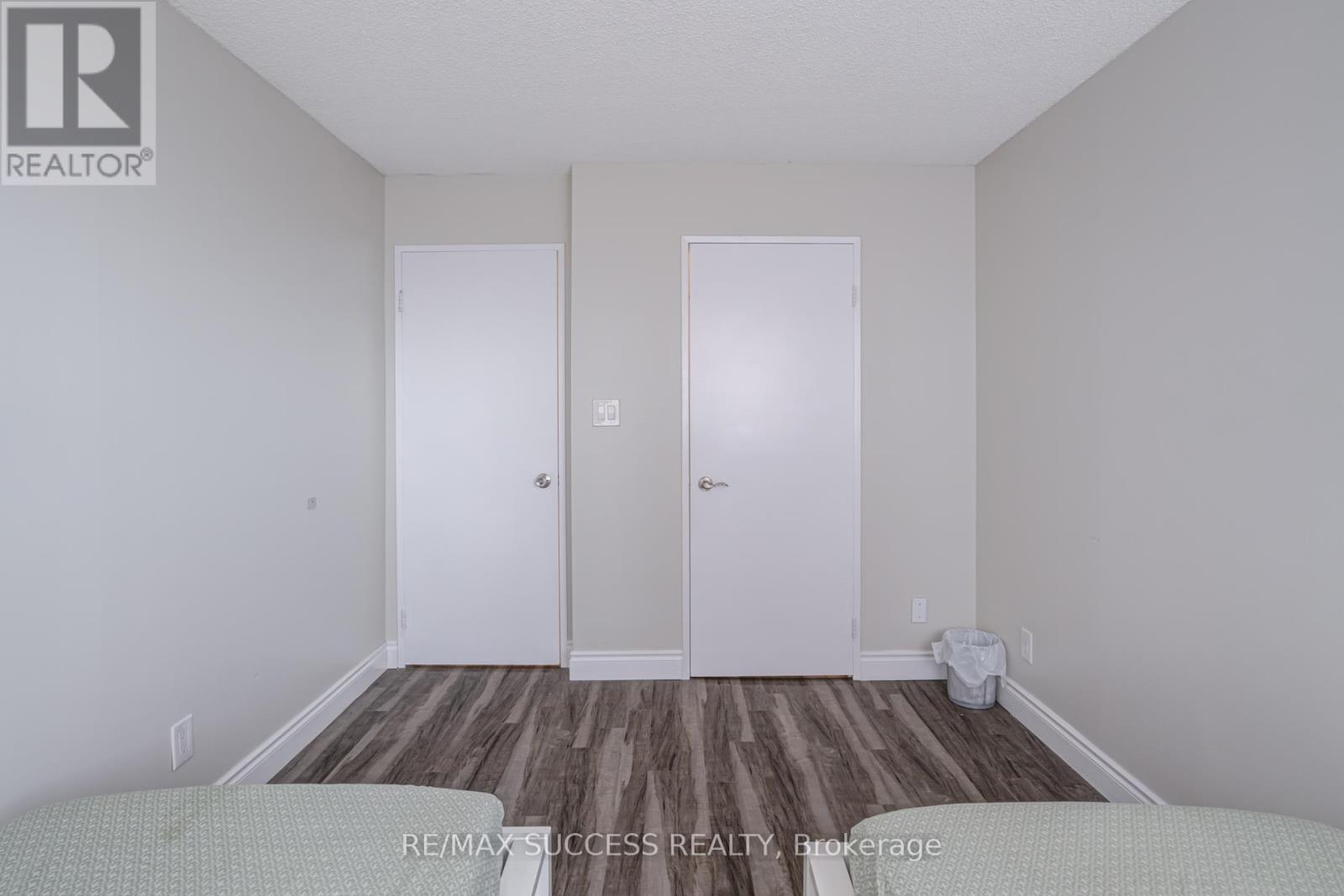 713 - 145 Hillcrest Avenue, Mississauga, Ontario  L5B 3Z1 - Photo 16 - W12430786