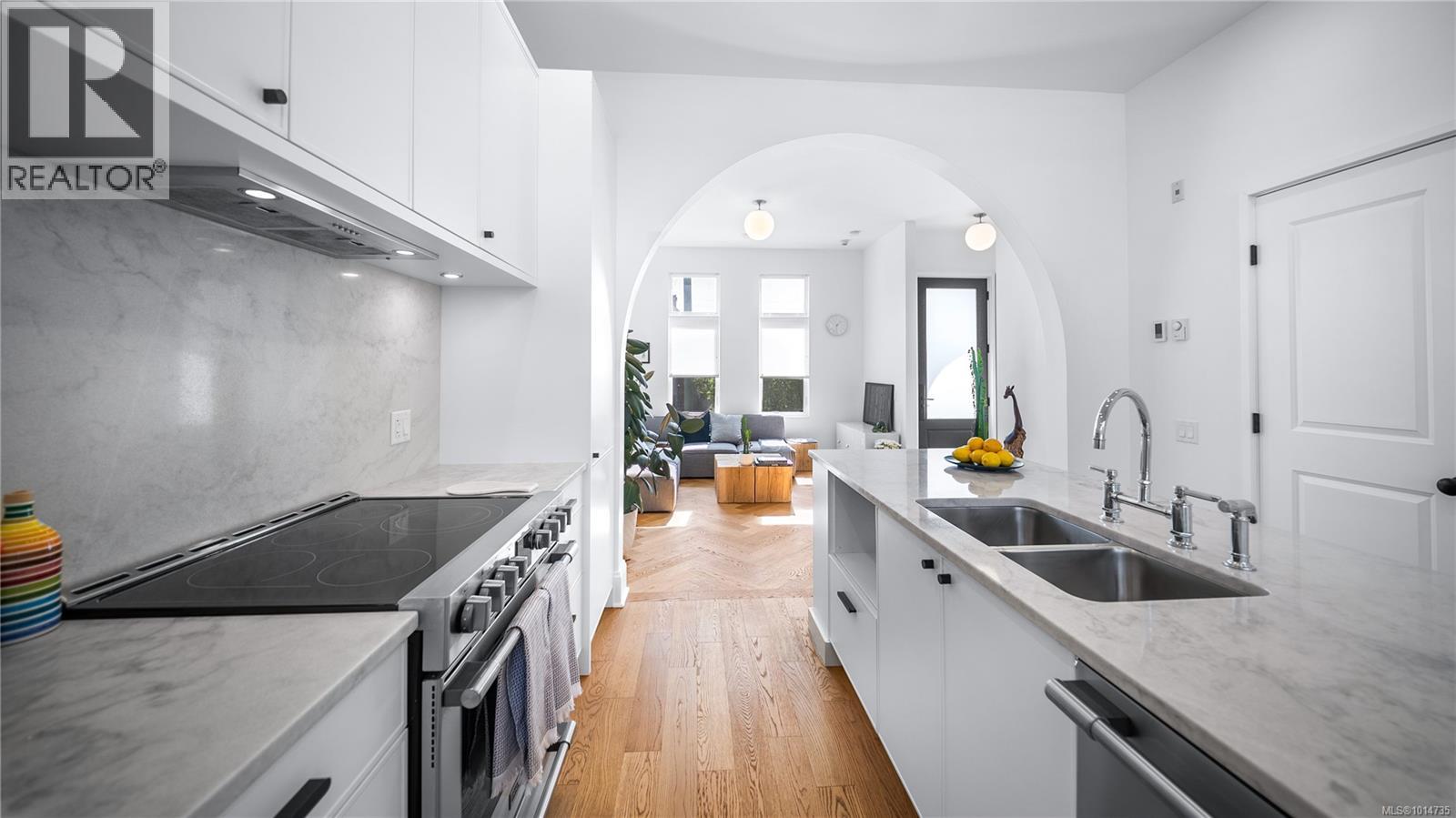 24 230 Wilson St, Victoria, British Columbia  V9A 3G2 - Photo 11 - 1014735