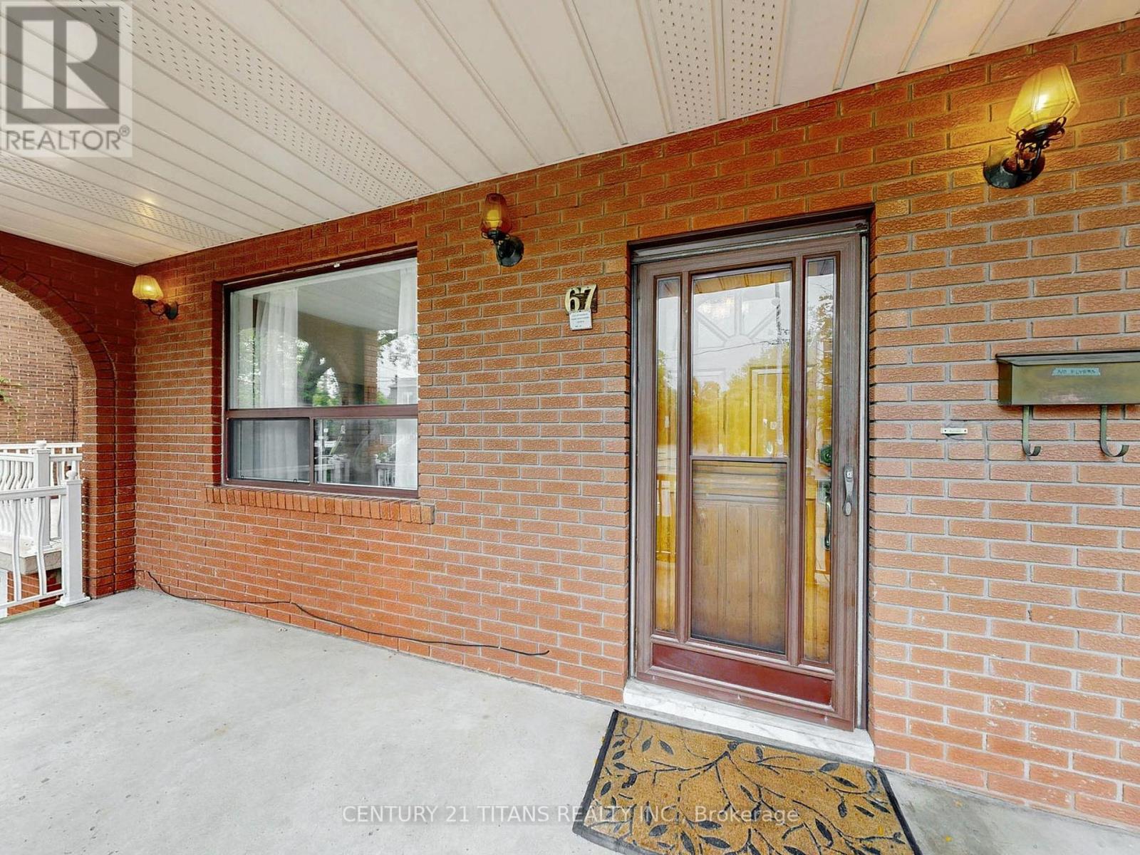 67 Holland Park Avenue, Toronto, Ontario  M6C 1M2 - Photo 3 - C12430376