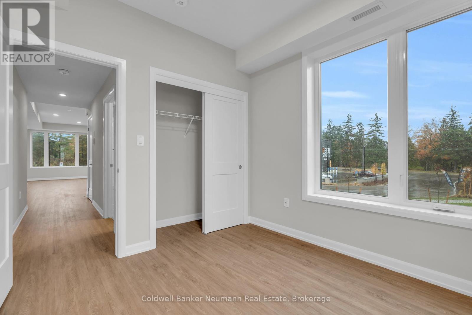 102 - 708 Woolwich Street, Guelph (Riverside Park), Ontario  N1H 7G6 - Photo 10 - X12430803