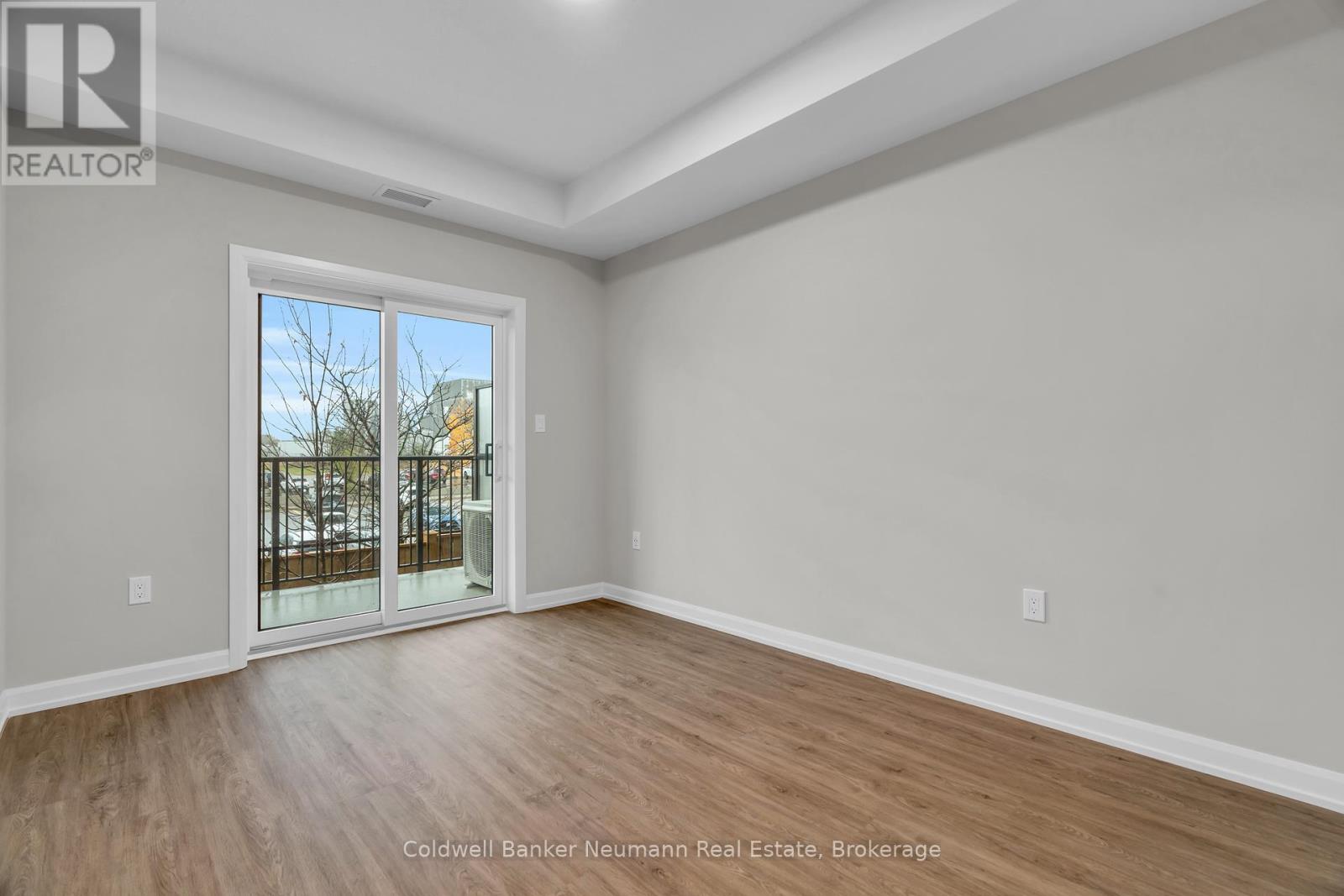 102 - 708 Woolwich Street, Guelph (Riverside Park), Ontario  N1H 7G6 - Photo 13 - X12430803