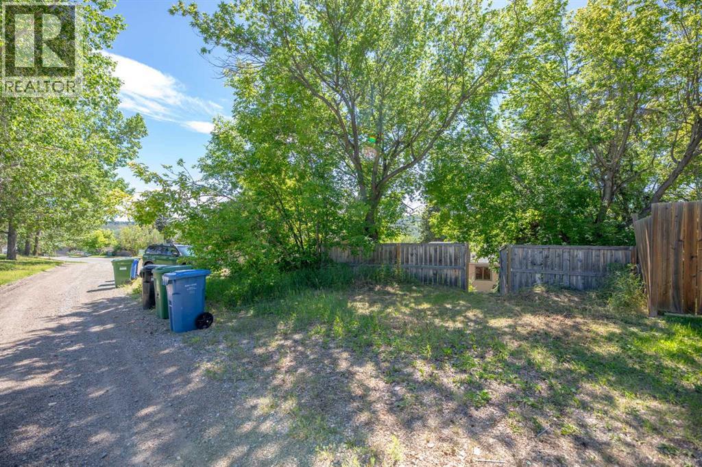 4908 23 Avenue Nw, Calgary, Alberta  T3B 0Z7 - Photo 32 - A2239197