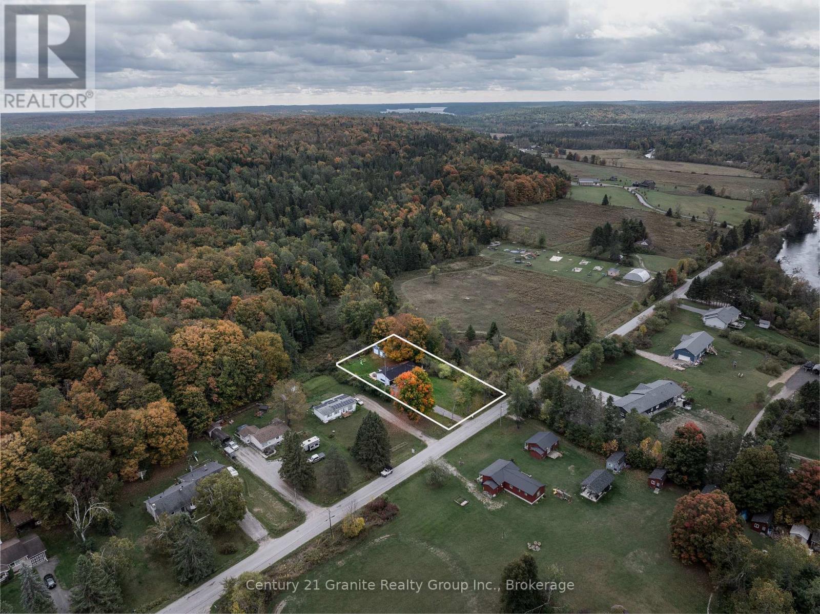 1229 Spring Valley Road, Minden Hills, Ontario  K0M 2K0 - Photo 39 - X12304678