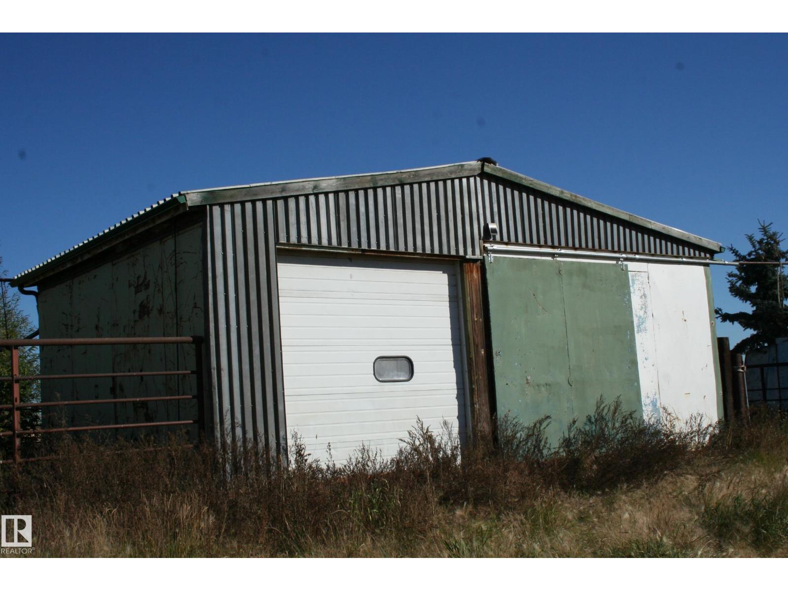 21542 Twp 492, Rural Camrose County, Alberta  T0B 1Z0 - Photo 33 - E4459873