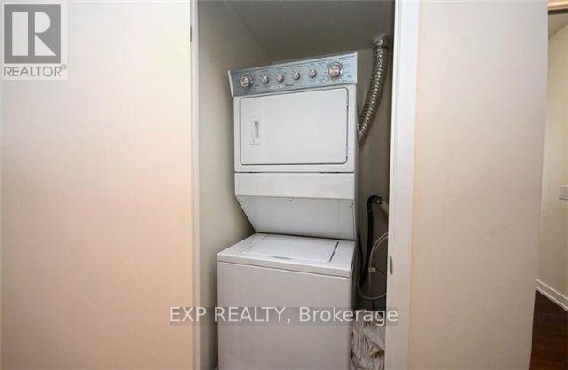 3108 - 4011 Brickstone Mews, Mississauga, Ontario  L5B 0J7 - Photo 7 - W12430789