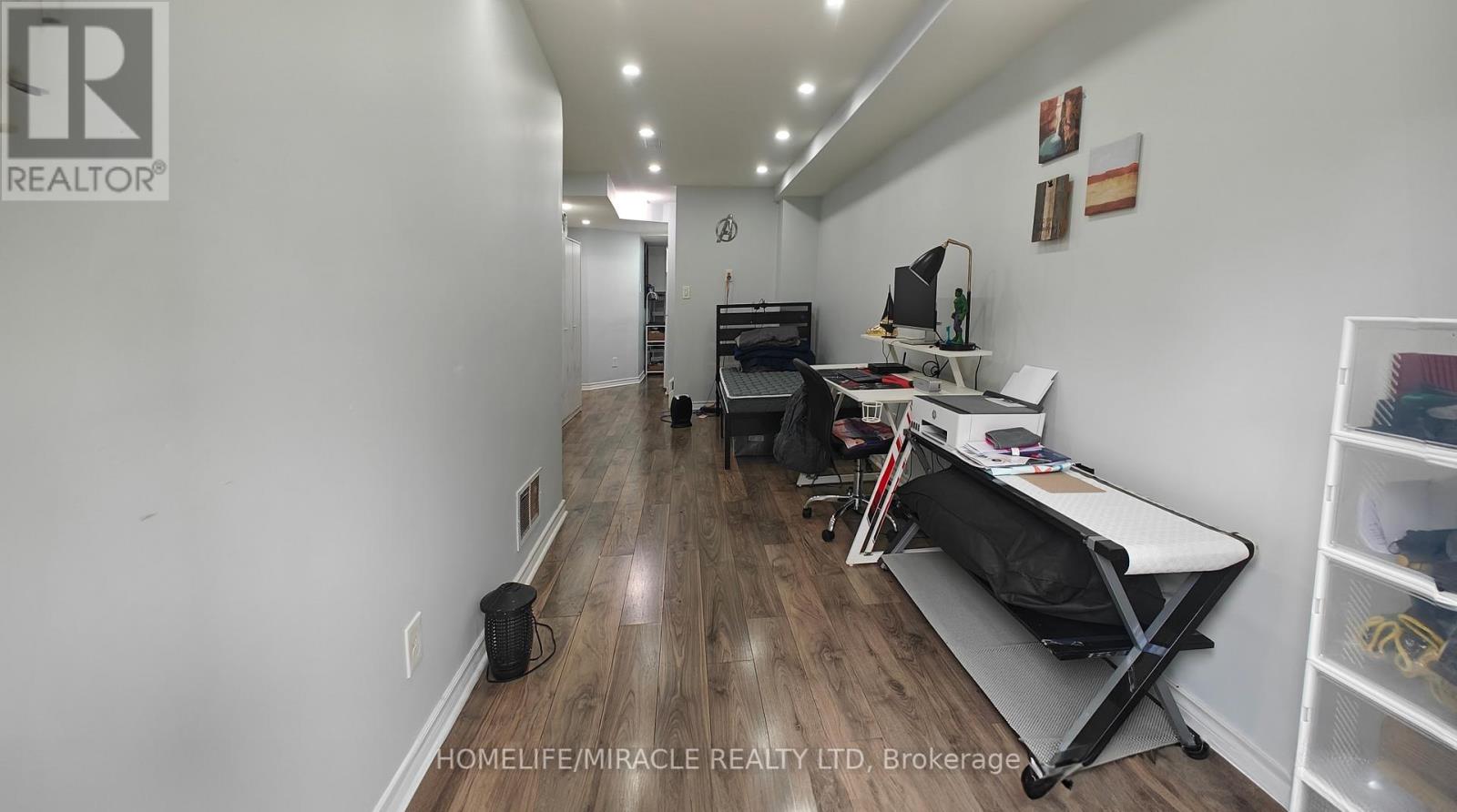 6 September Place, Brampton, Ontario  L6R 0L8 - Photo 24 - W12430814