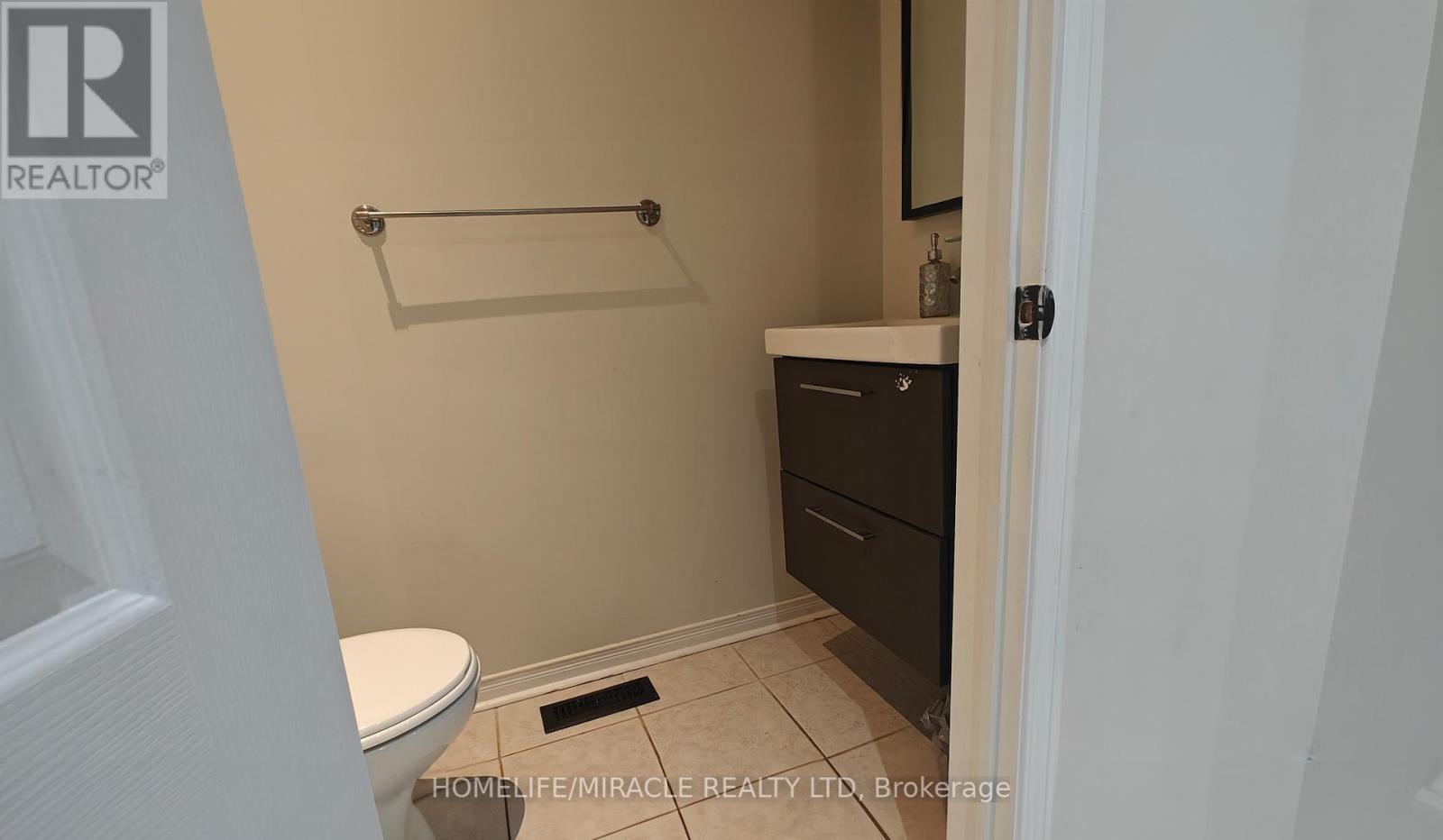6 September Place, Brampton, Ontario  L6R 0L8 - Photo 32 - W12430814