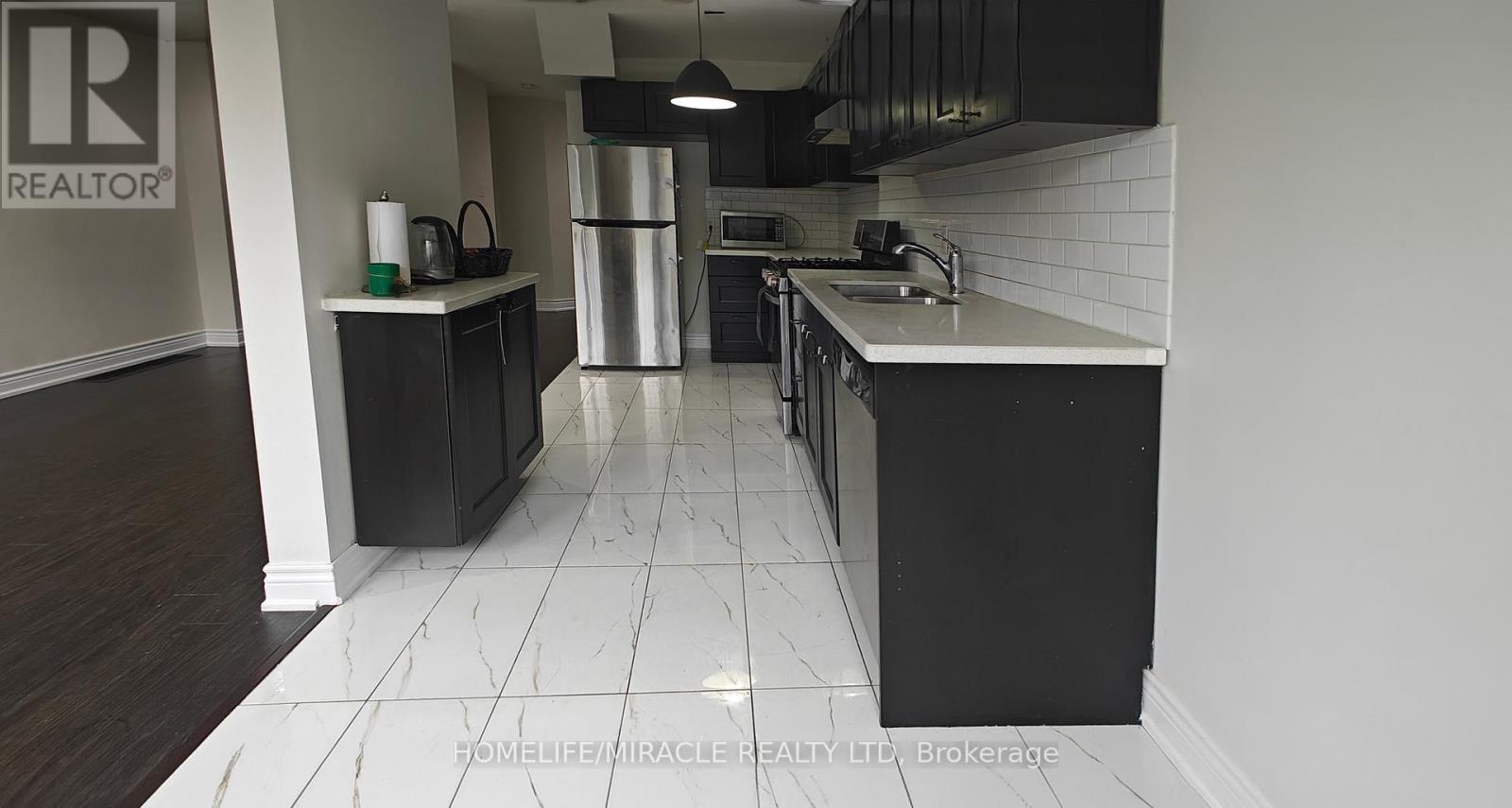 6 September Place, Brampton, Ontario  L6R 0L8 - Photo 38 - W12430814