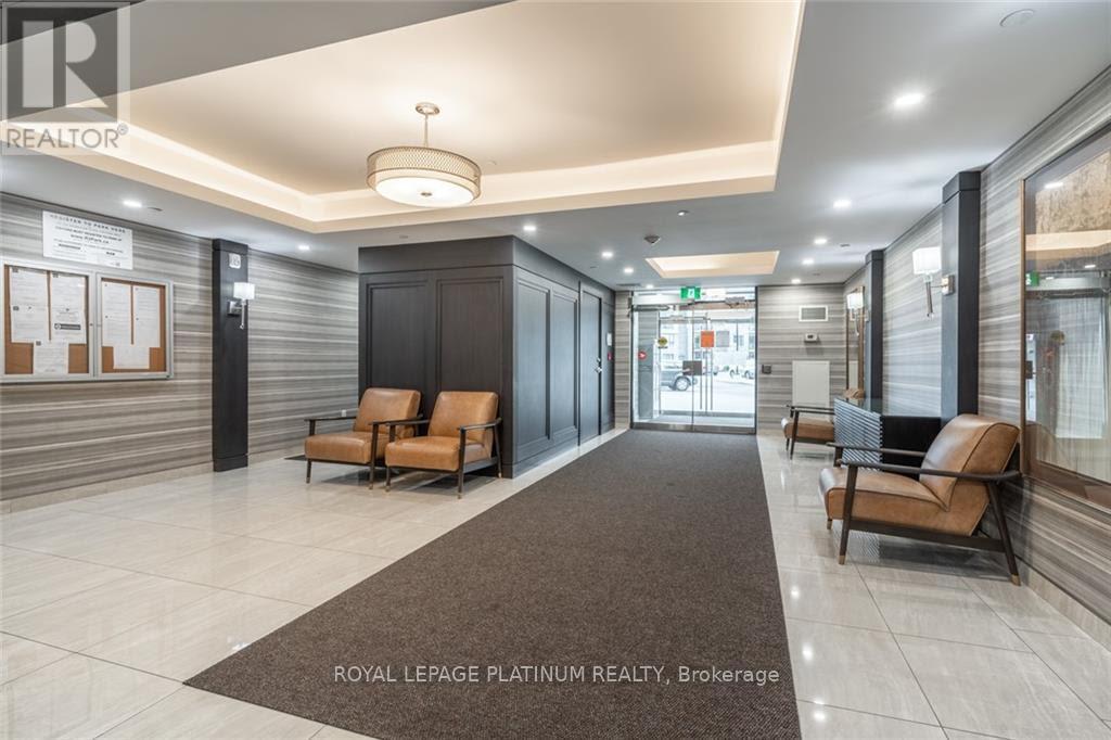 233 - 125 Shoreview Place, Hamilton, Ontario  L8E 0K3 - Photo 3 - X12430806