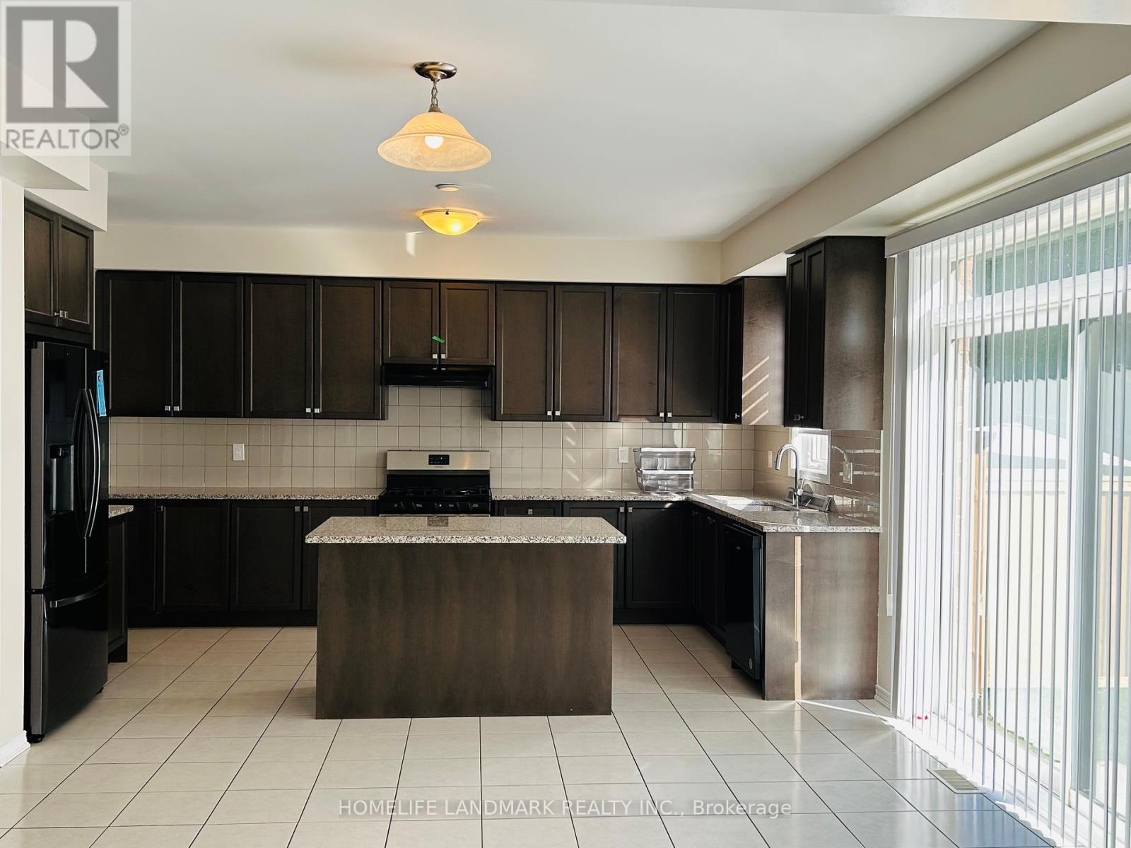 97 Cactus Crescent, Hamilton, Ontario  L8J 0M3 - Photo 33 - X12430812