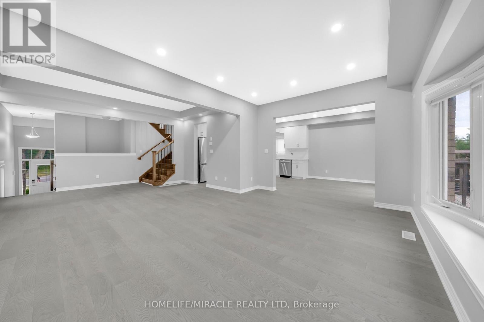 3547 Dominion Road S, Fort Erie, Ontario  L0S 1N0 - Photo 4 - X12430817