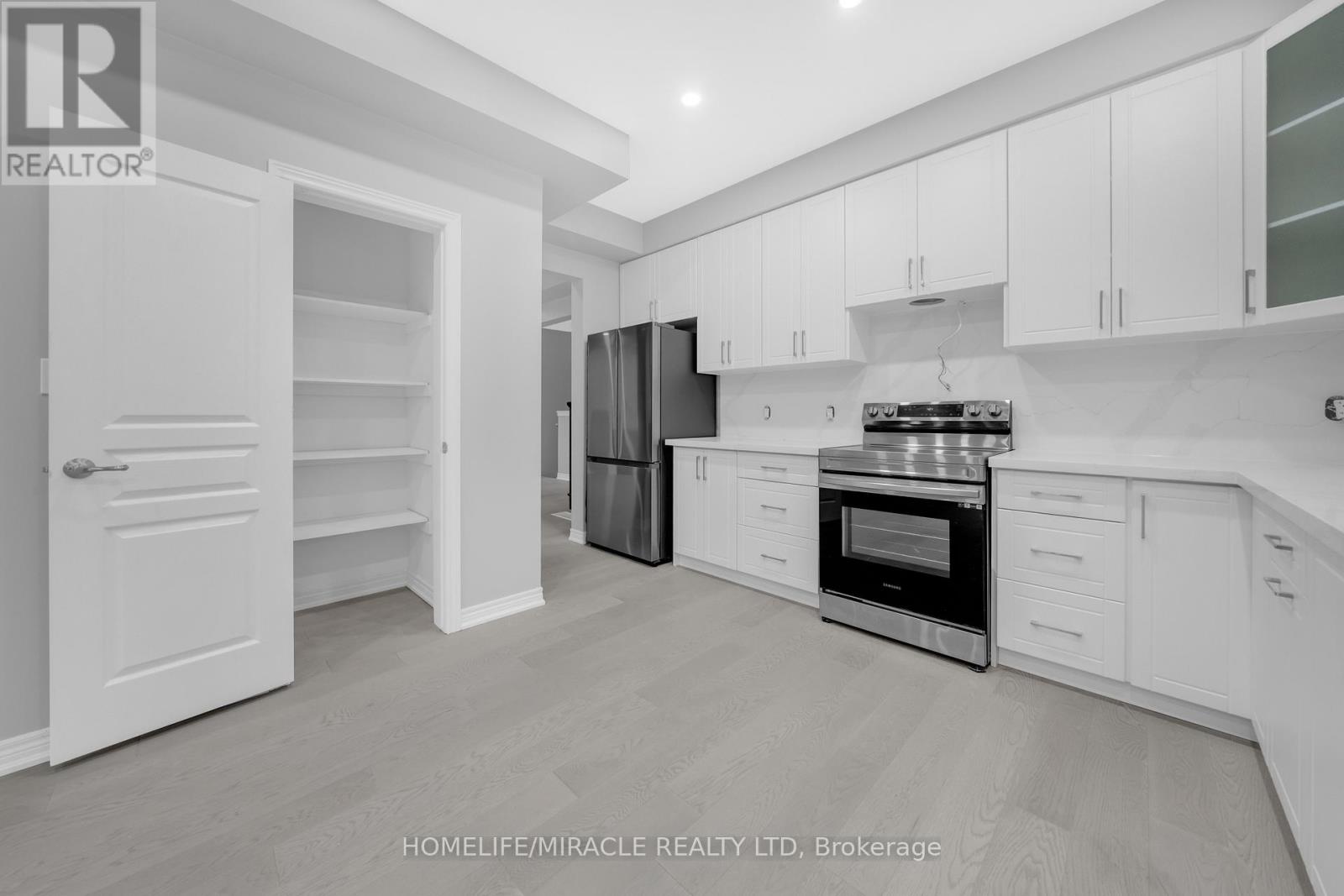 3547 Dominion Road S, Fort Erie, Ontario  L0S 1N0 - Photo 5 - X12430817