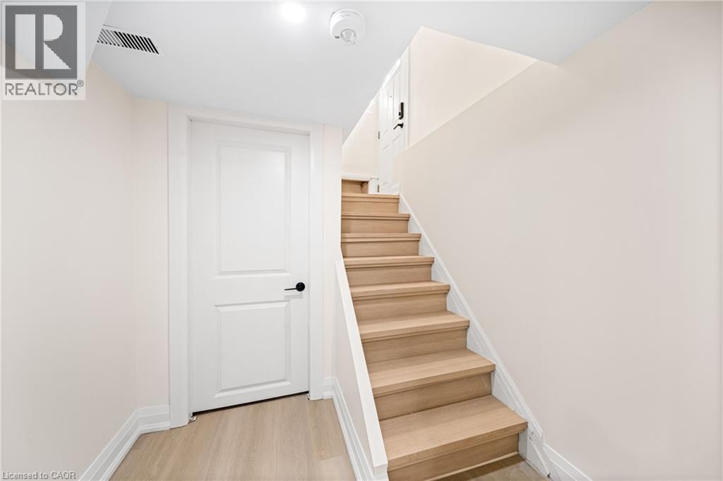 133 Inglewood Drive, Oakville, Ontario  L6K 1W8 - Photo 32 - 40773438
