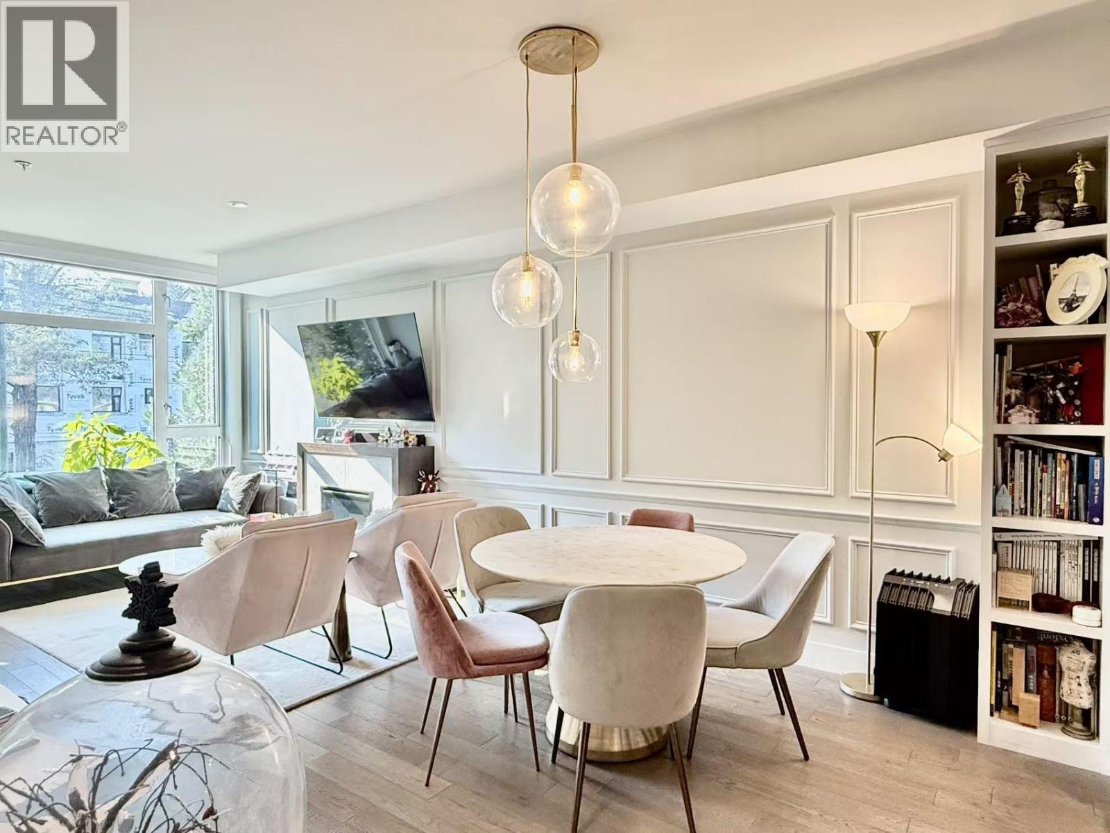 5432 Oak Street, Vancouver, British Columbia  V6M 2V6 - Photo 1 - R3052763