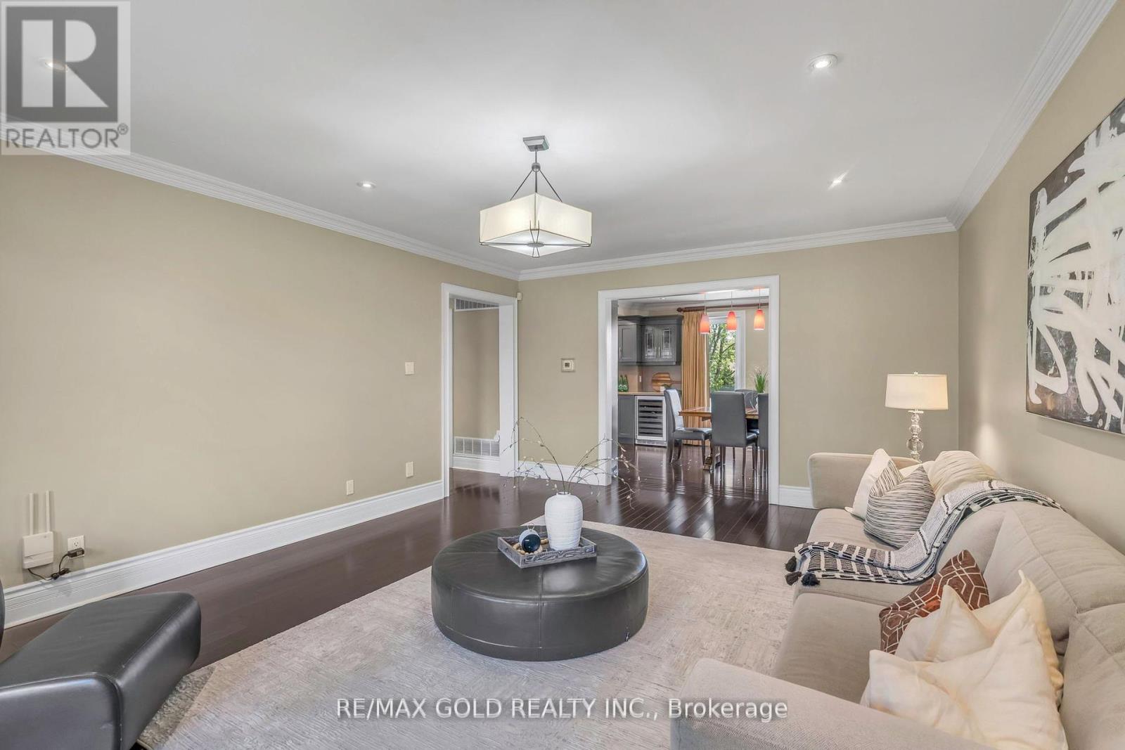 22 Tortoise Court, Brampton, Ontario  L6P 0A1 - Photo 18 - W12430824