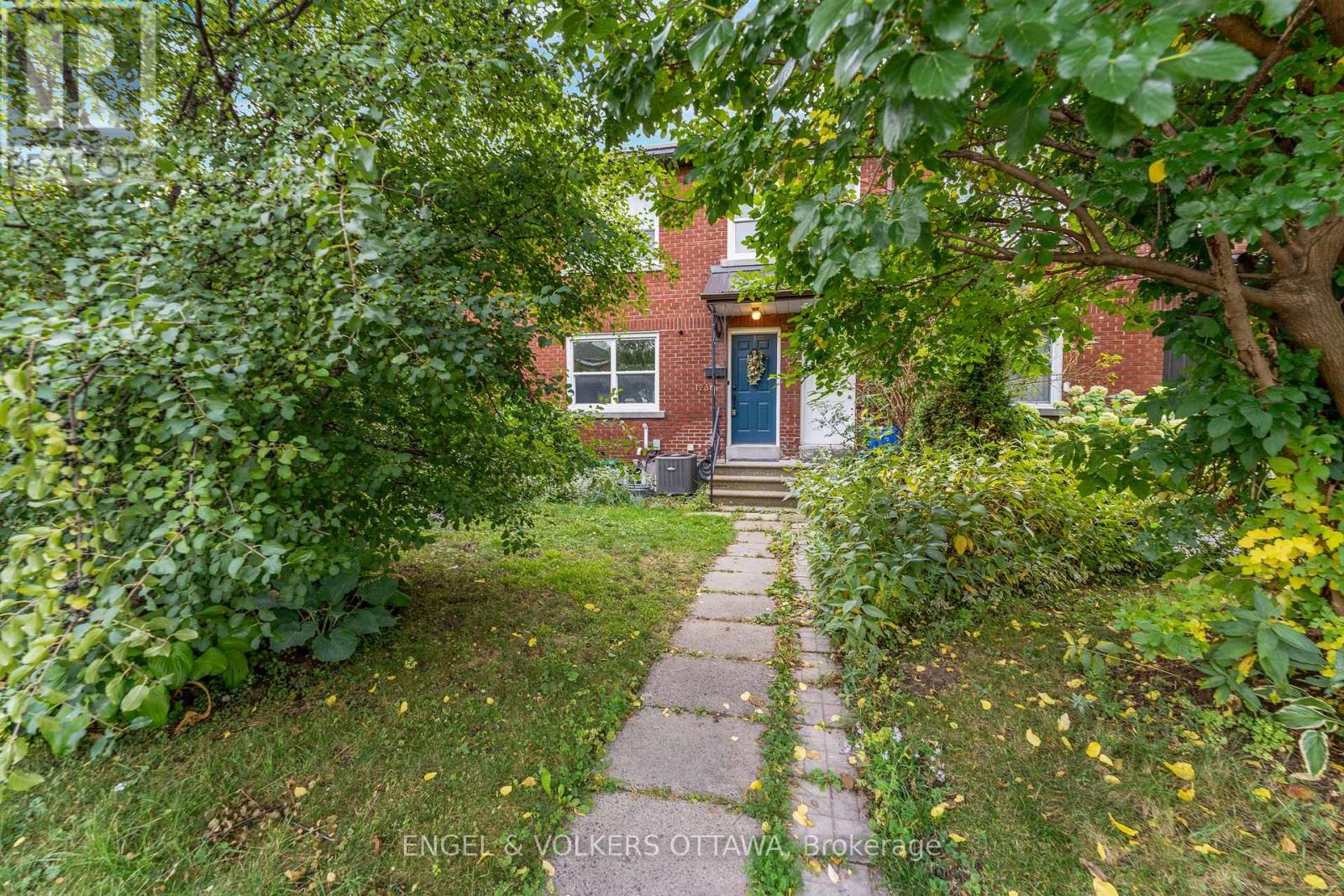 1236 SUMMERVILLE AVENUE, ottawa, Ontario