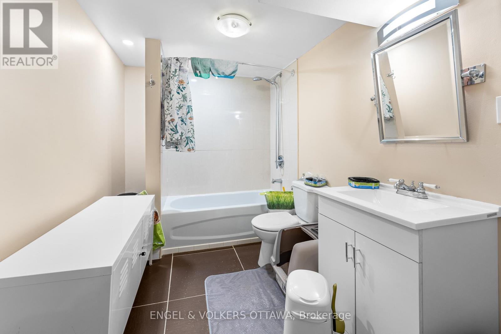1236 Summerville Avenue, Ottawa, Ontario  K1Z 8G5 - Photo 22 - X12430842