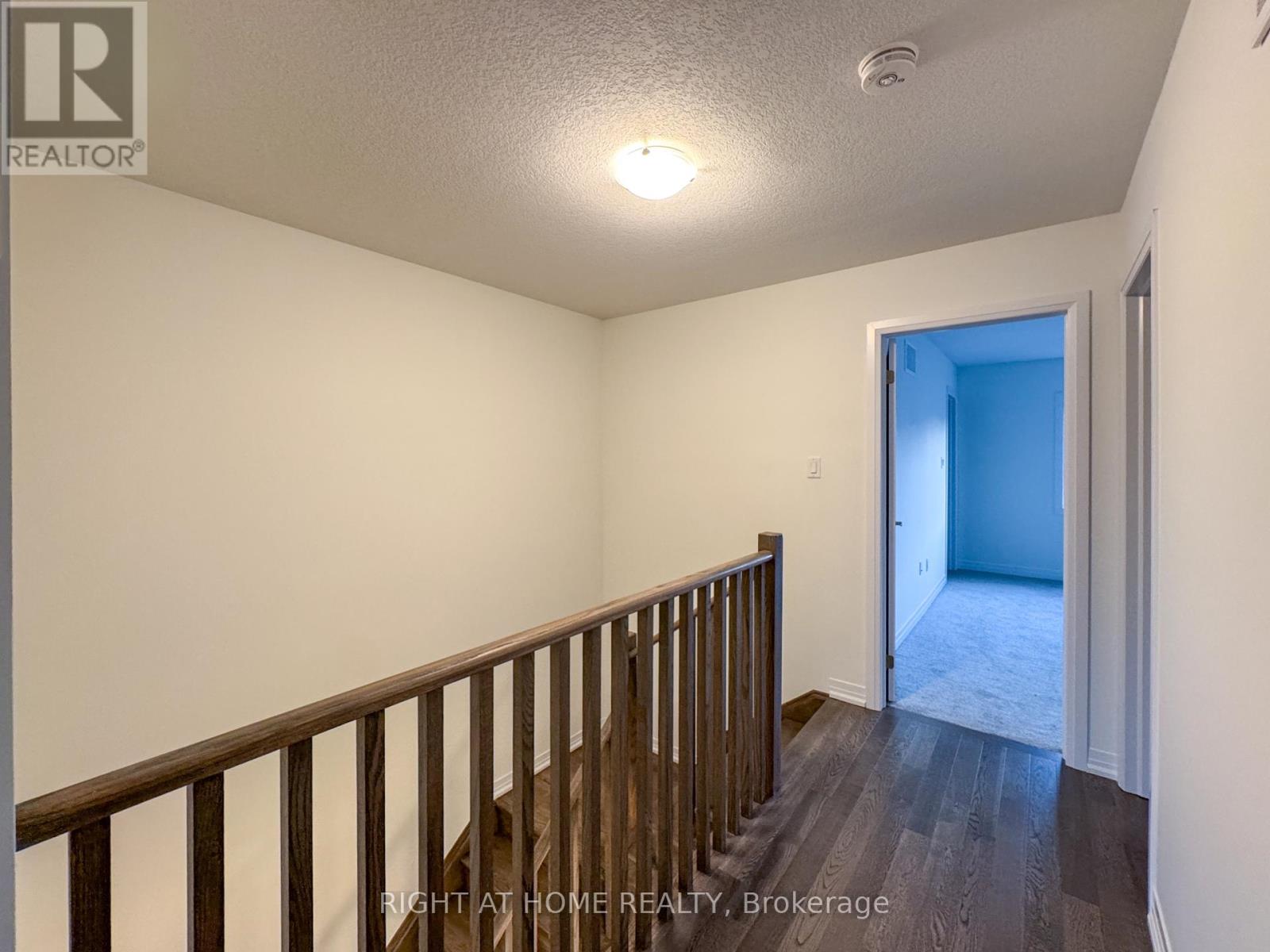 79 Brighton Lane, Thorold (Rolling Meadows), Ontario  L2V 0N8 - Photo 13 - X12430827