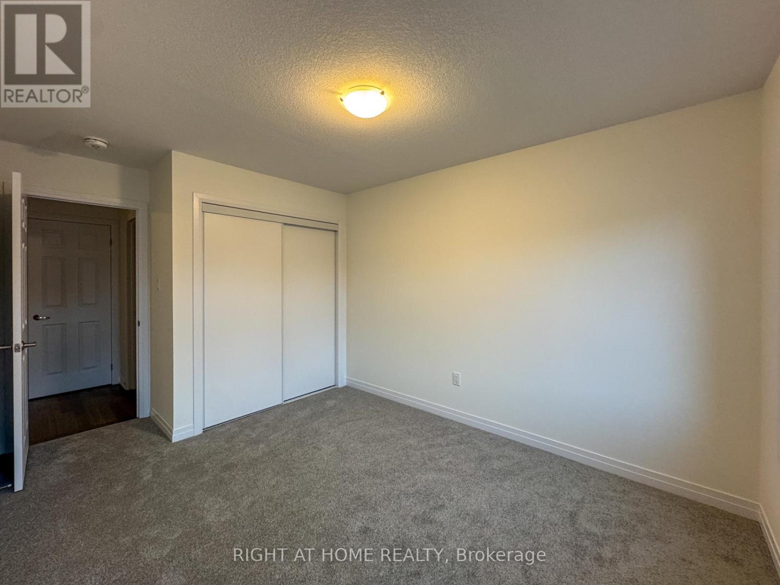 79 Brighton Lane, Thorold (Rolling Meadows), Ontario  L2V 0N8 - Photo 18 - X12430827