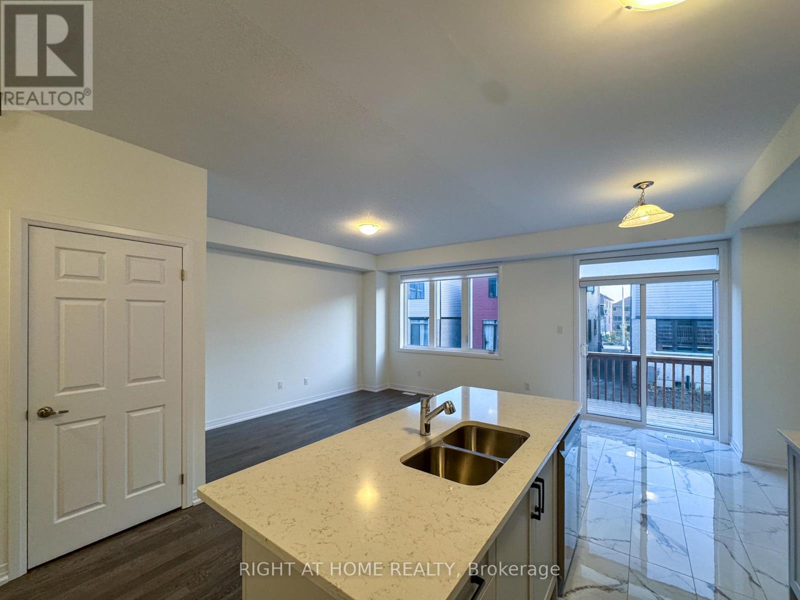 79 Brighton Lane, Thorold (Rolling Meadows), Ontario  L2V 0N8 - Photo 8 - X12430827