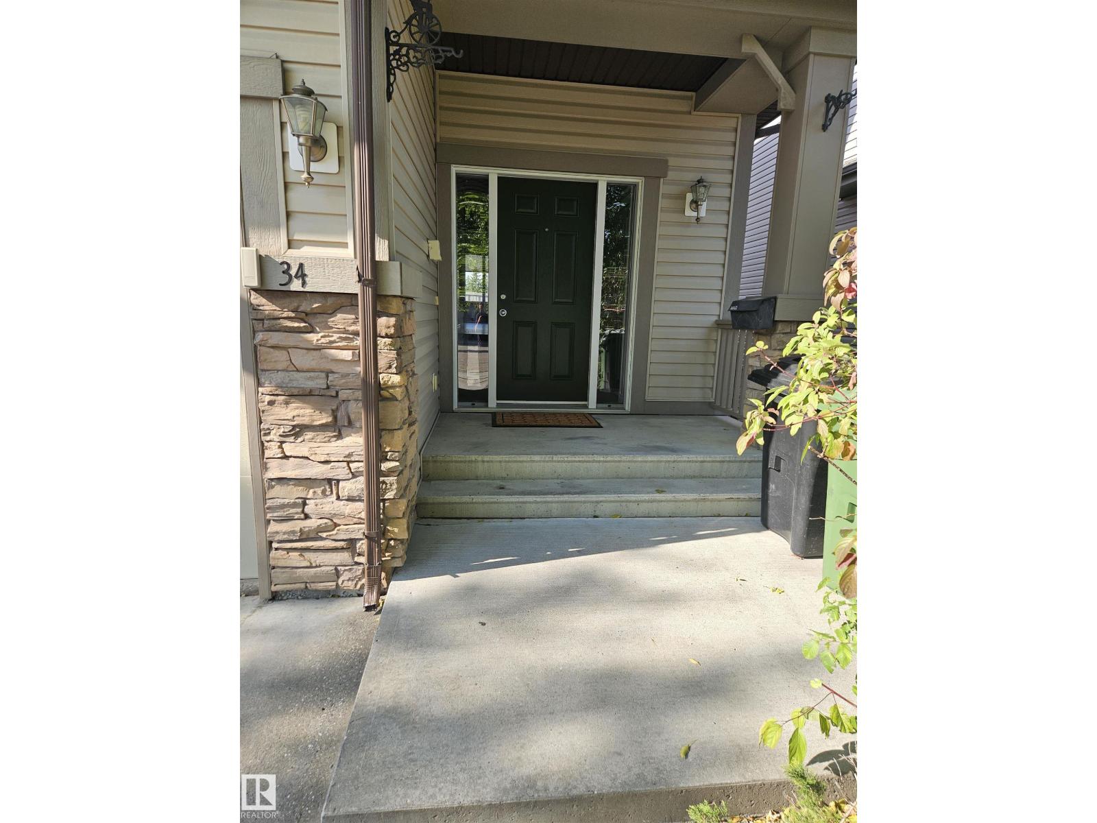 34 Calvert Wd, Fort Saskatchewan, Alberta  T8L 0C3 - Photo 2 - E4459773