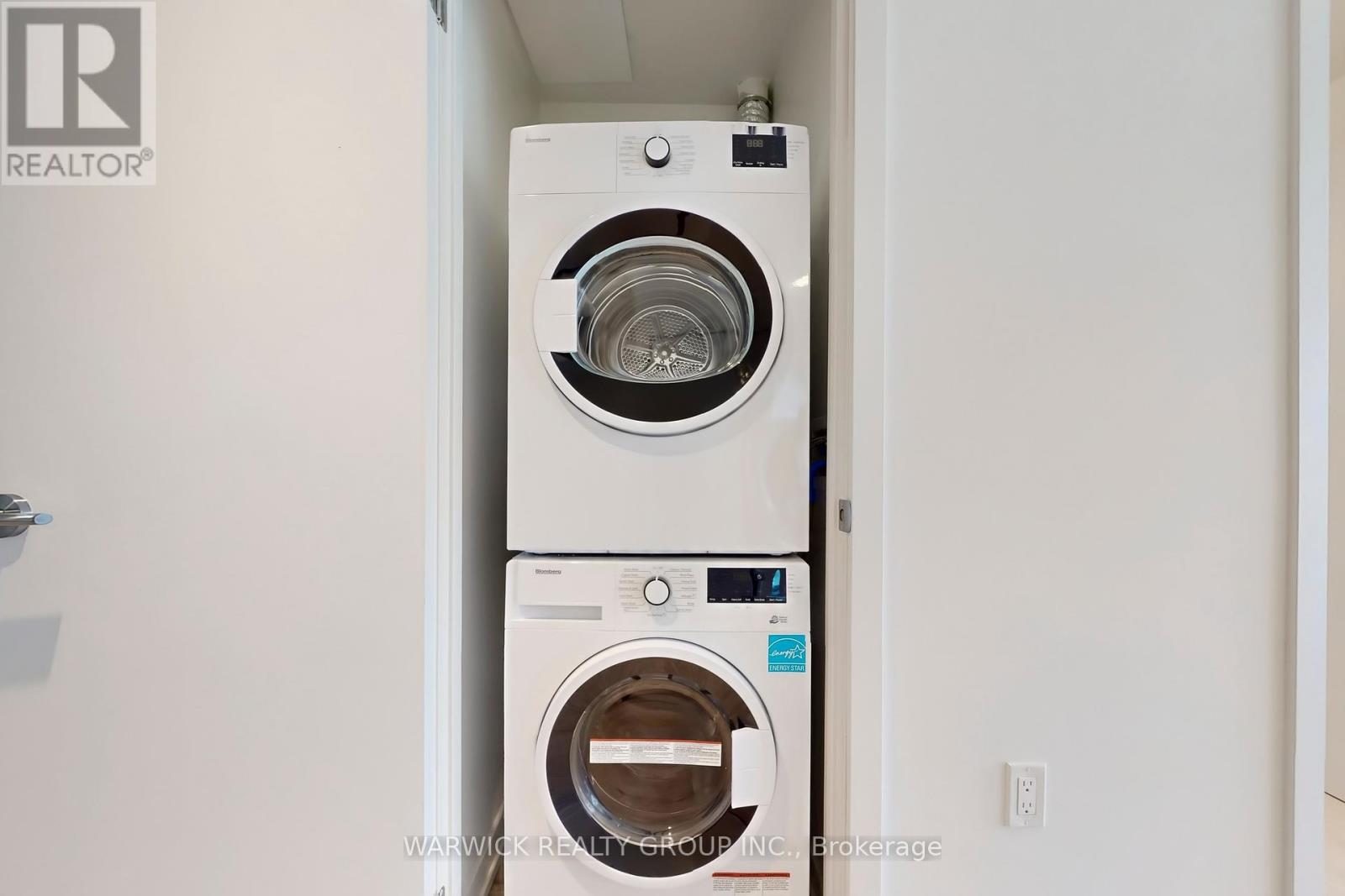 303 - 4365 Bloor Street W, Toronto, Ontario  M9C 1R3 - Photo 11 - W12417474
