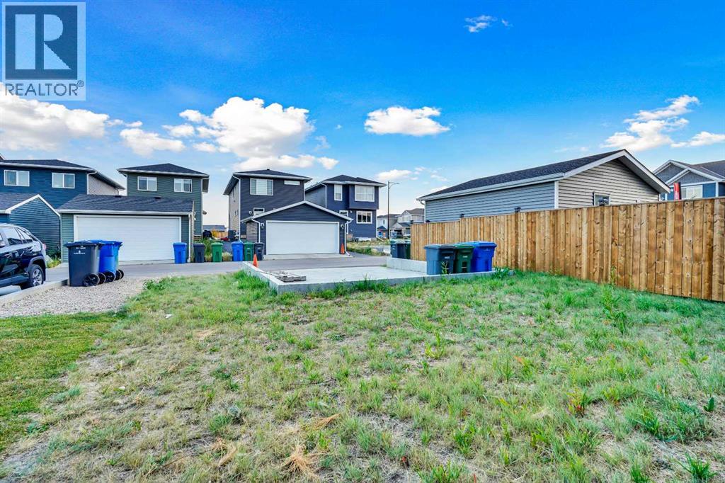 291 Chelsea Road, Chestermere, Alberta  T1X 2P4 - Photo 3 - A2258287