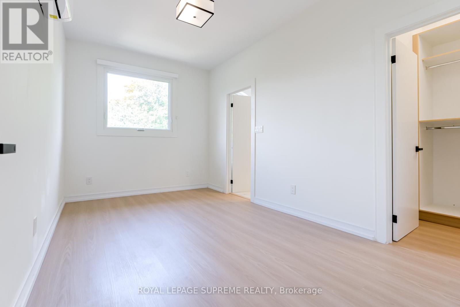 11a Condor Avenue, Toronto, Ontario  M4J 3M5 - Photo 16 - E12430840
