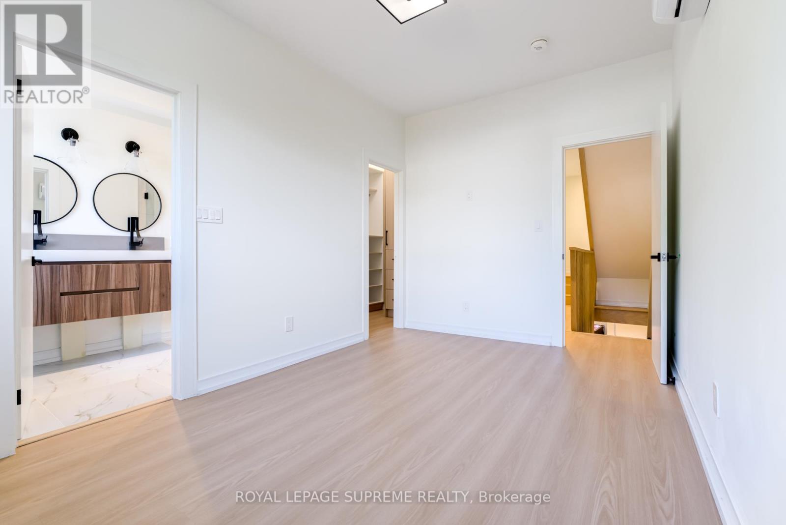 11a Condor Avenue, Toronto, Ontario  M4J 3M5 - Photo 19 - E12430840