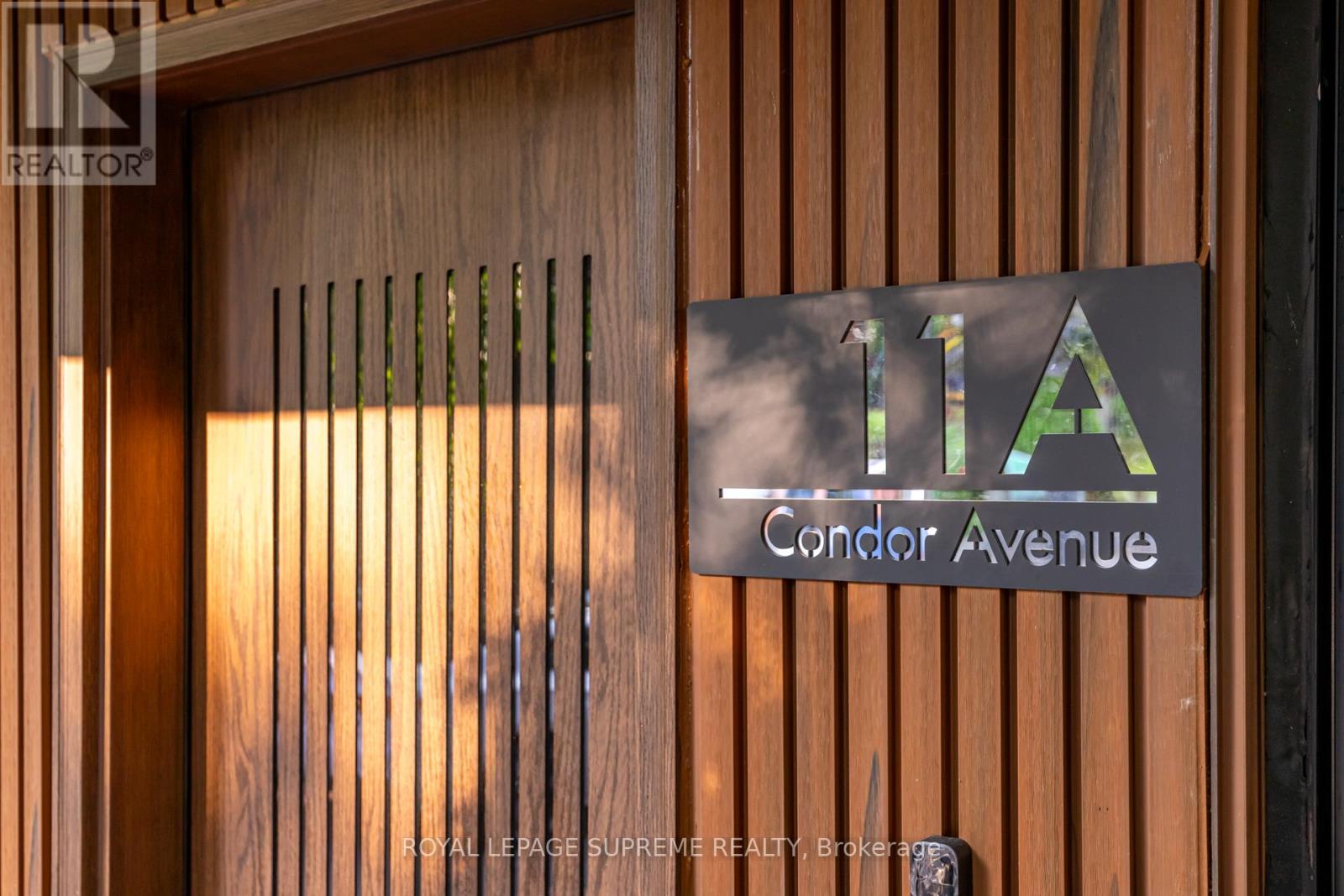 11a Condor Avenue, Toronto, Ontario  M4J 3M5 - Photo 2 - E12430840