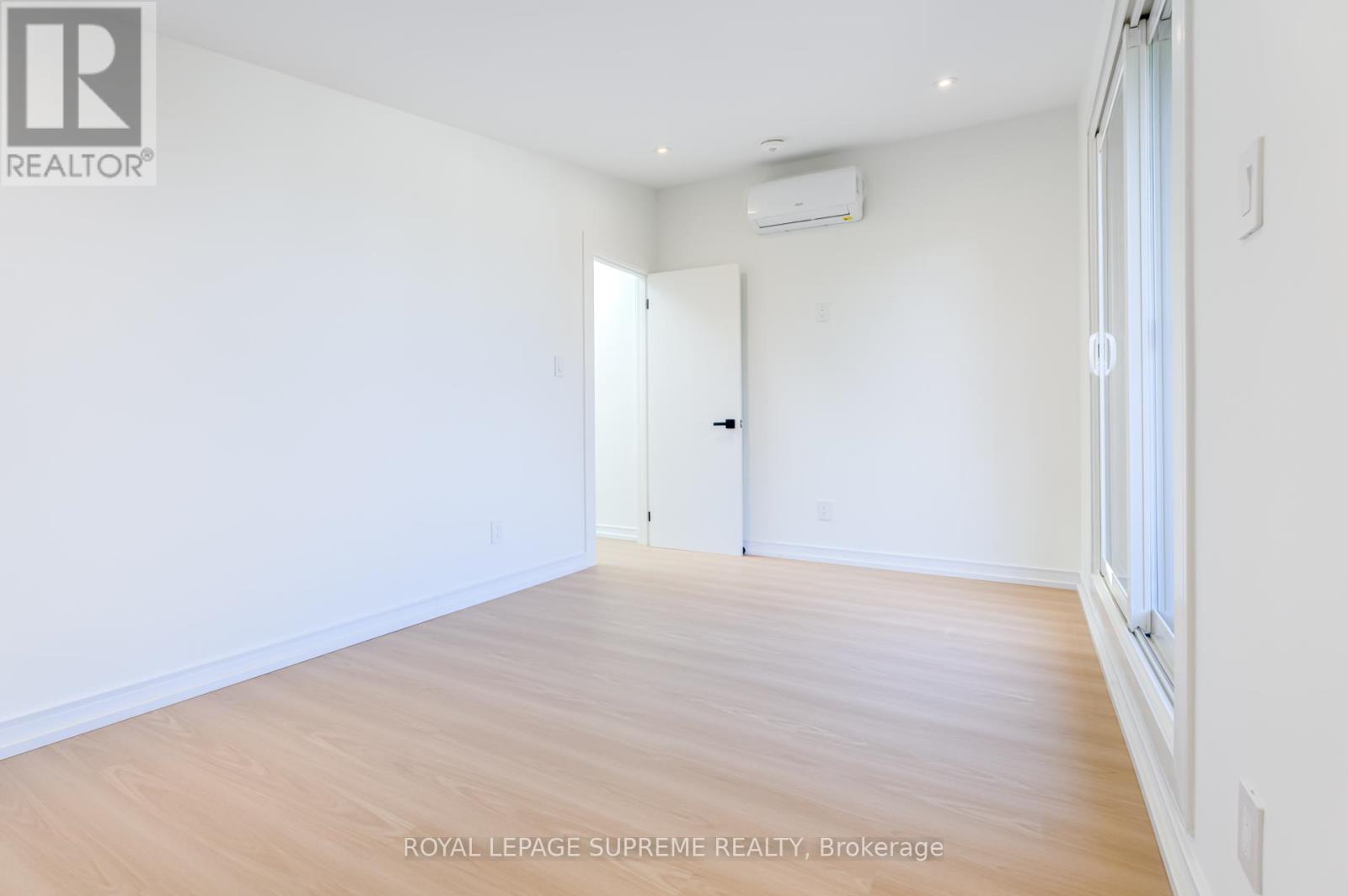 11a Condor Avenue, Toronto, Ontario  M4J 3M5 - Photo 32 - E12430840