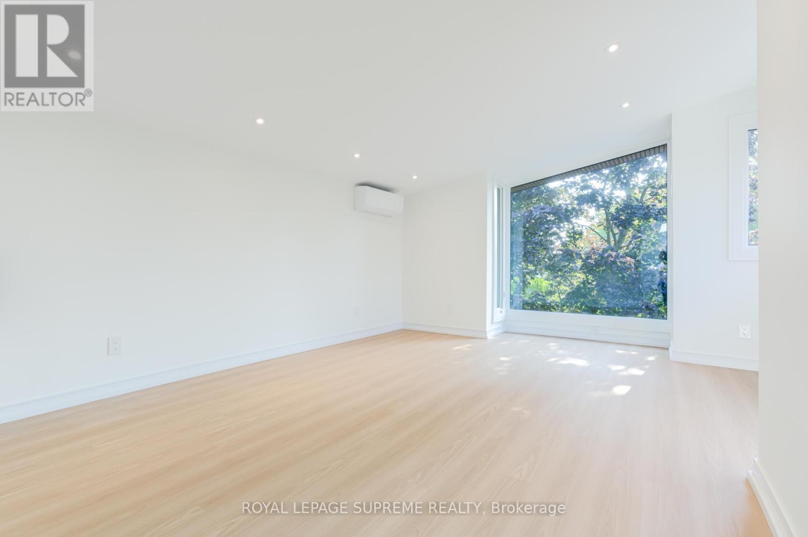 11a Condor Avenue, Toronto, Ontario  M4J 3M5 - Photo 34 - E12430840