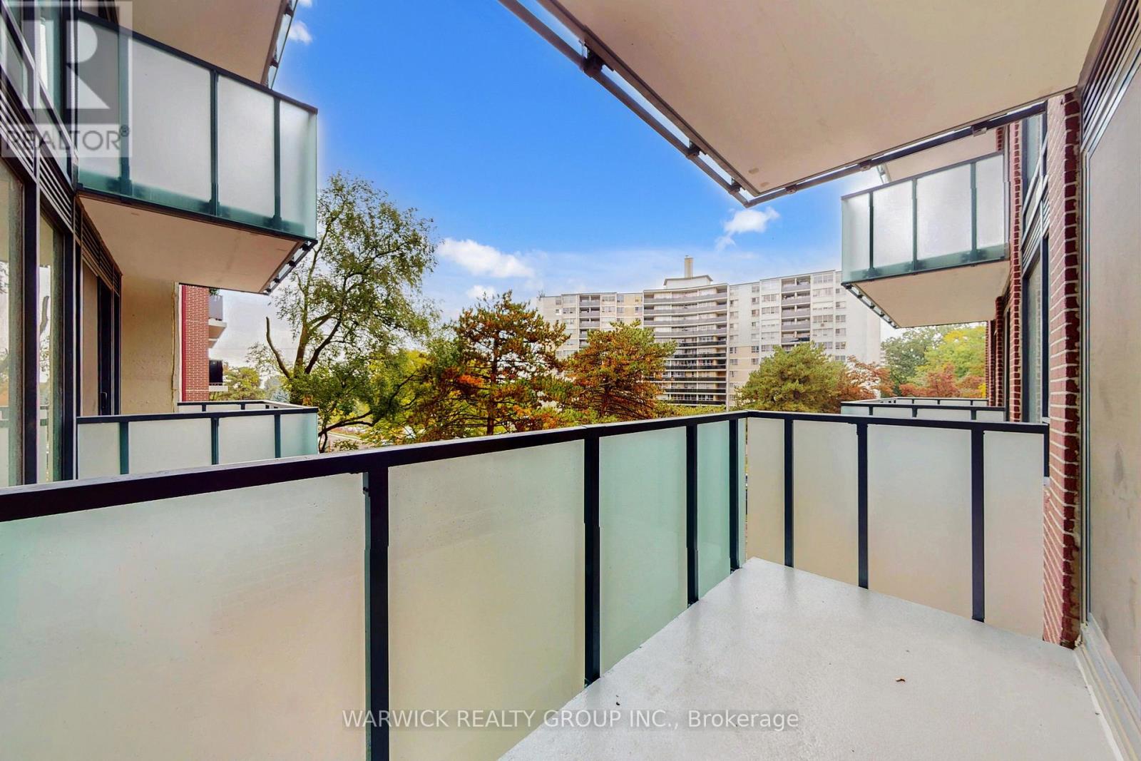 307 - 4365 Bloor Street W, Toronto, Ontario  M9C 1R3 - Photo 10 - W12417175