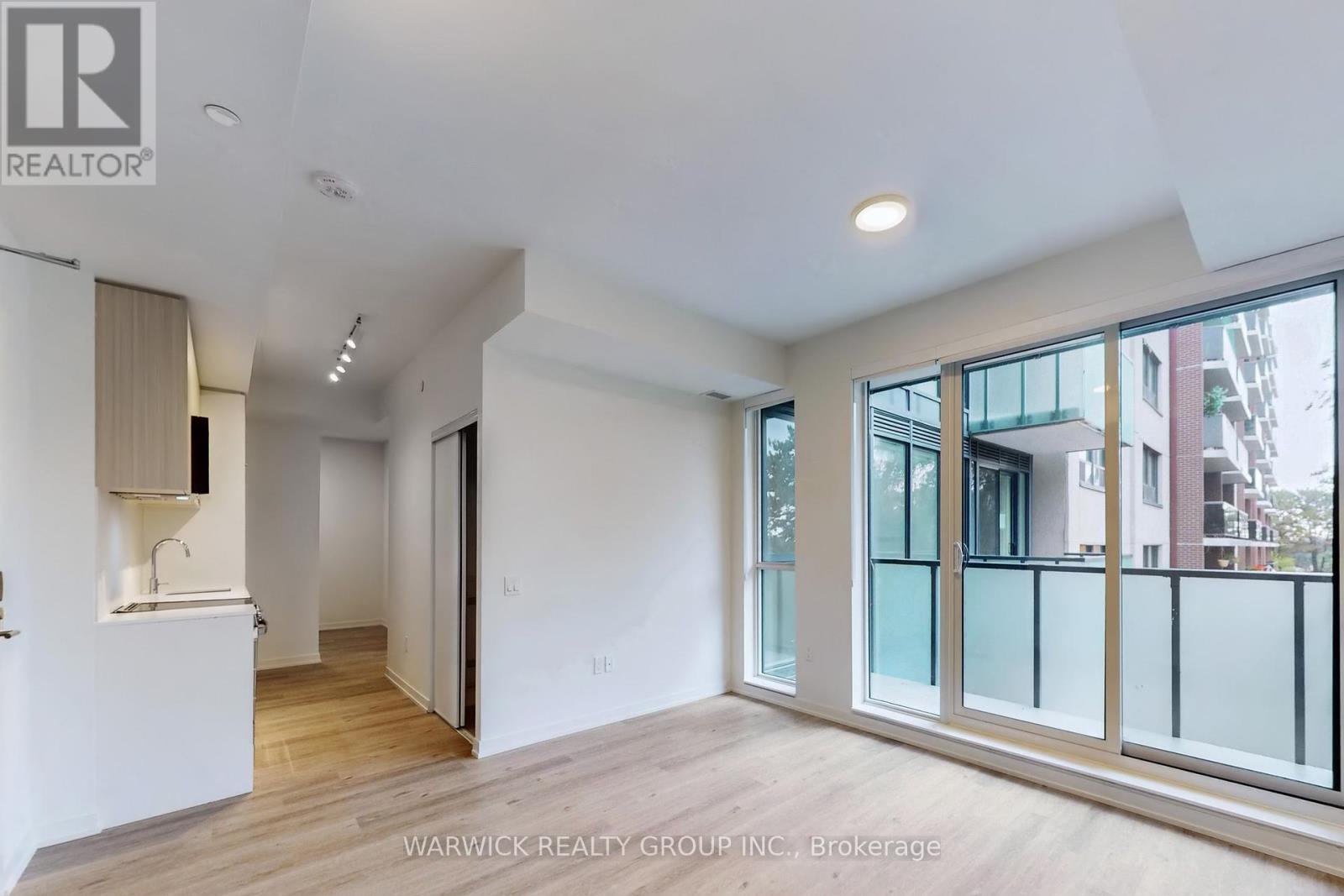 307 - 4365 Bloor Street W, Toronto, Ontario  M9C 1R3 - Photo 6 - W12417175