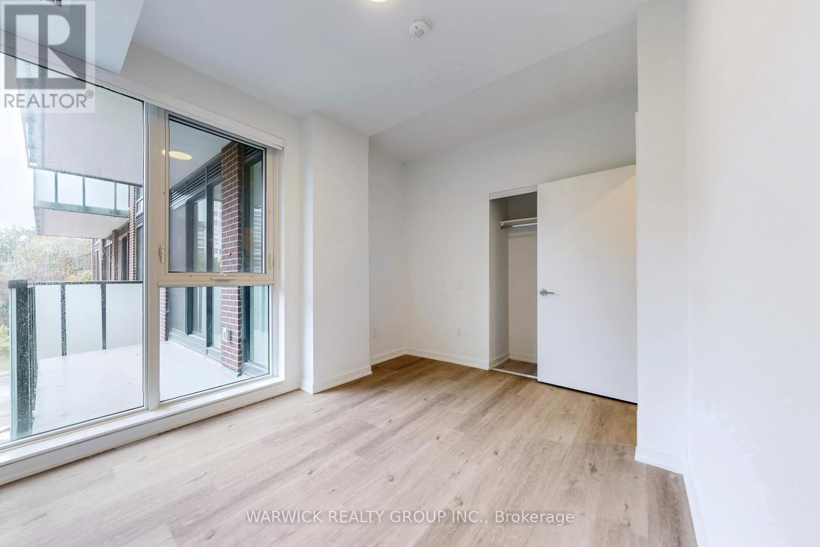307 - 4365 Bloor Street W, Toronto, Ontario  M9C 1R3 - Photo 7 - W12417175