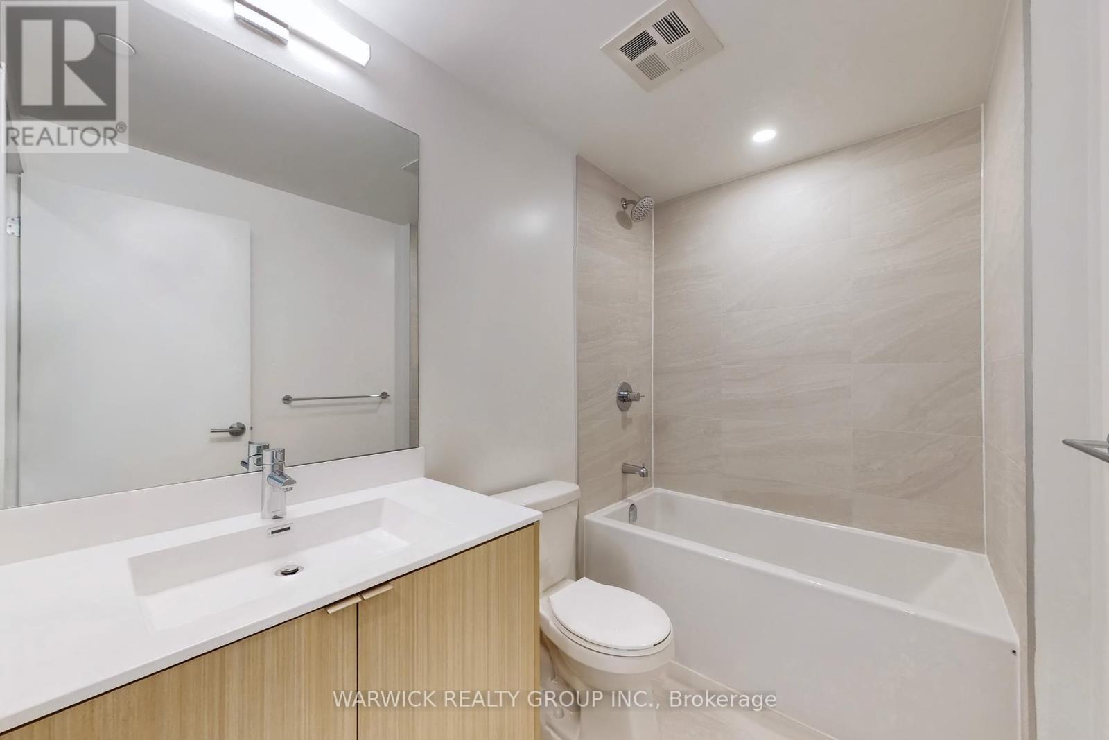 307 - 4365 Bloor Street W, Toronto, Ontario  M9C 1R3 - Photo 5 - W12417175