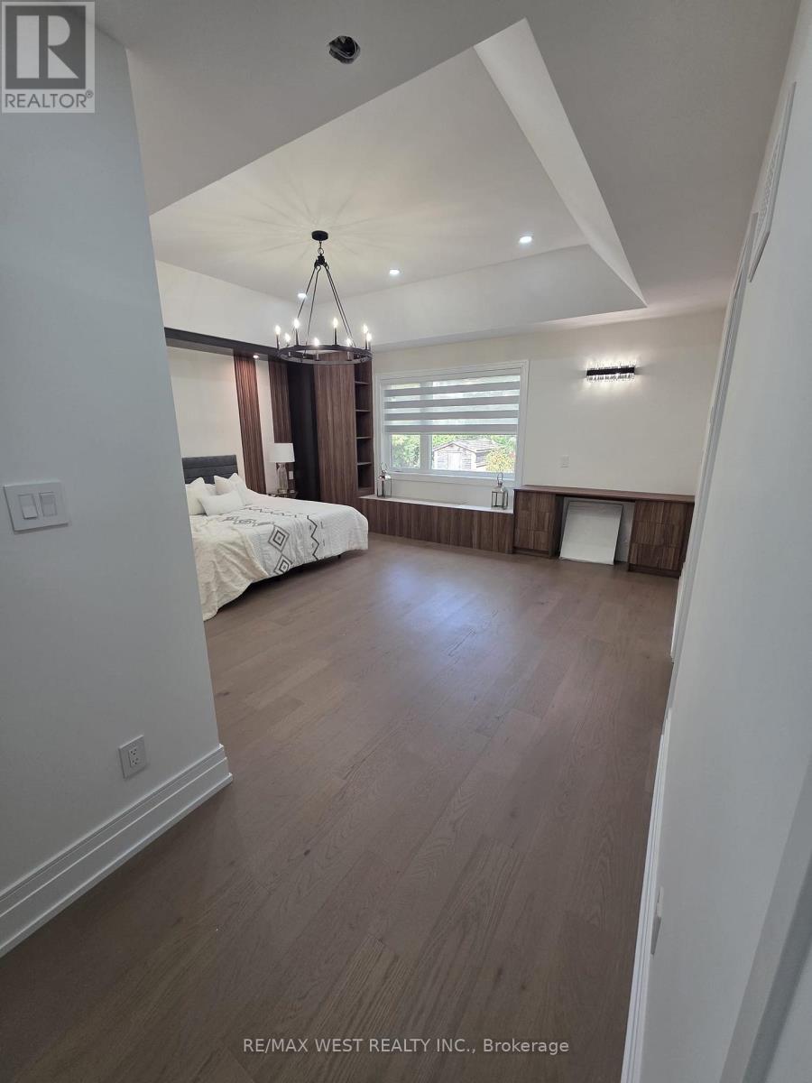 103 Gurnett Street, Aurora (Aurora Village), Ontario  L4G 1P5 - Photo 25 - N12430841
