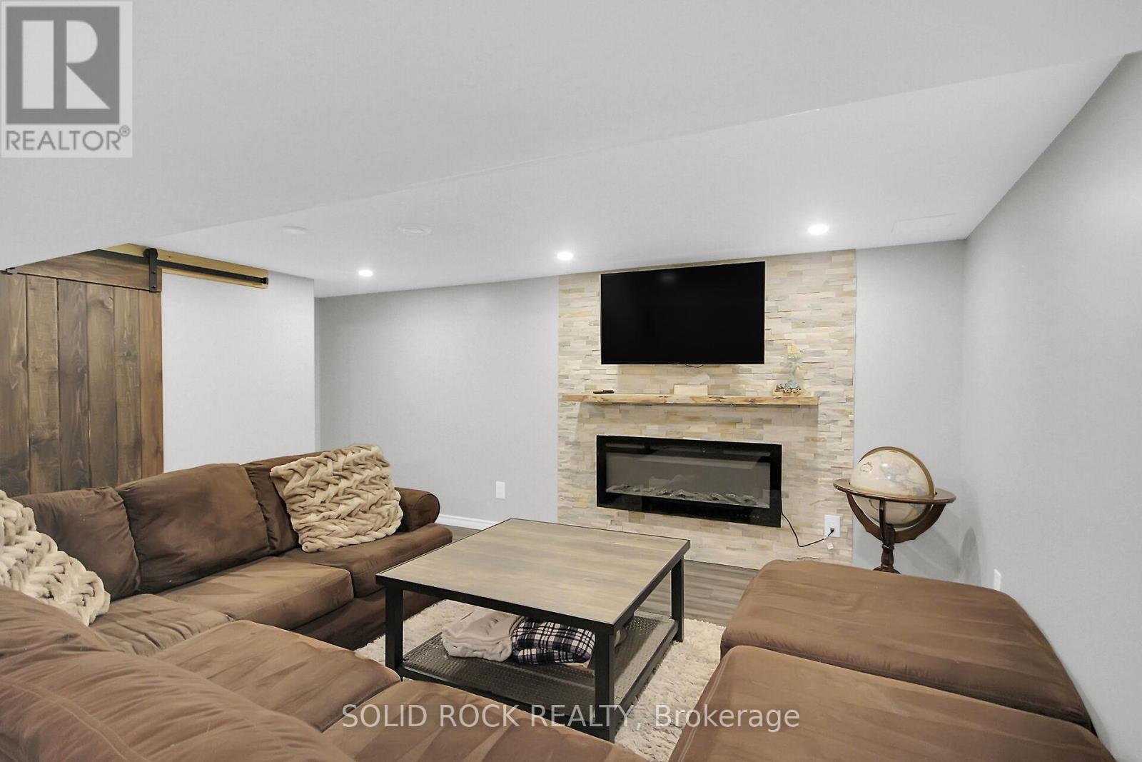 7312 Bank Street, Ottawa, Ontario  K0A 2P0 - Photo 28 - X12430850