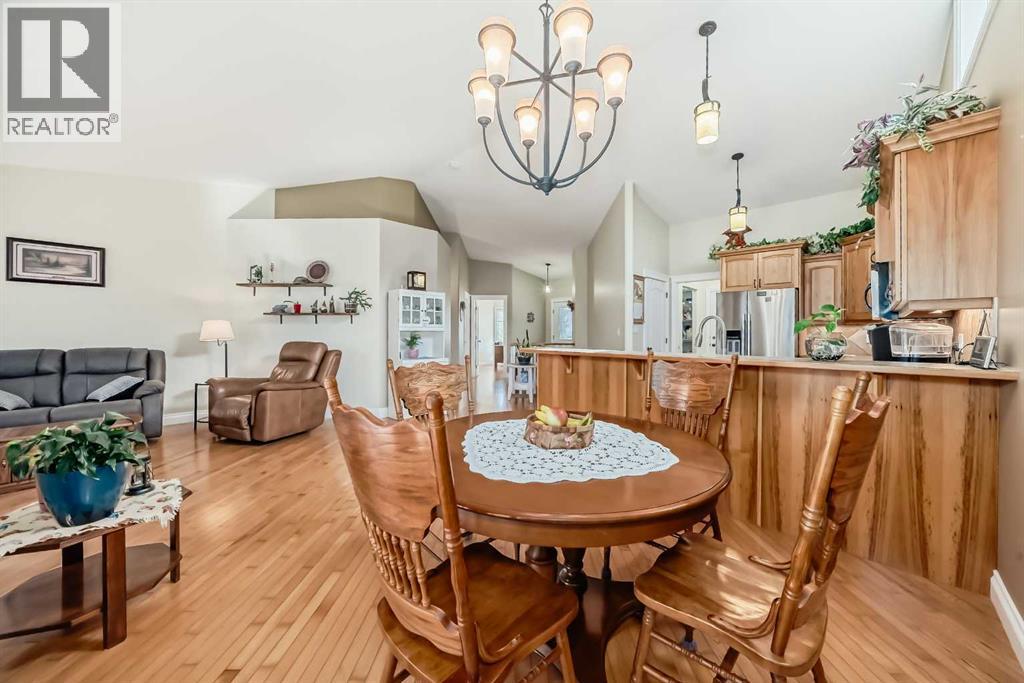 71 Adams Close, Red Deer, Alberta  T4R 3C7 - Photo 11 - A2256830