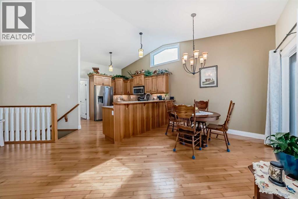 71 Adams Close, Red Deer, Alberta  T4R 3C7 - Photo 9 - A2256830