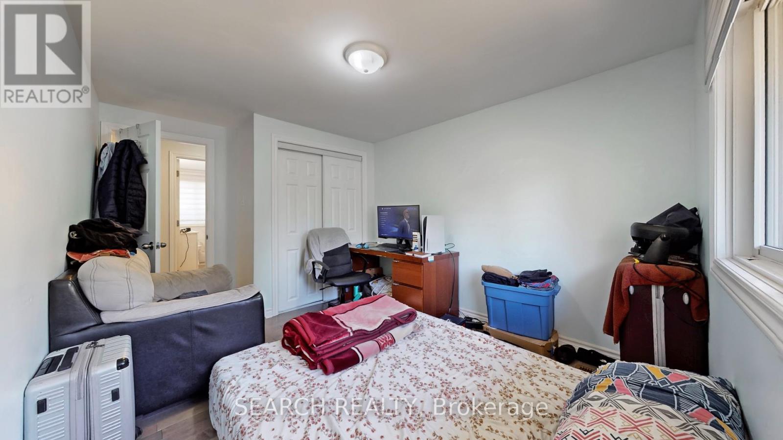 152 Weber Street N, Waterloo, Ontario  N2J 3H1 - Photo 23 - X12427458