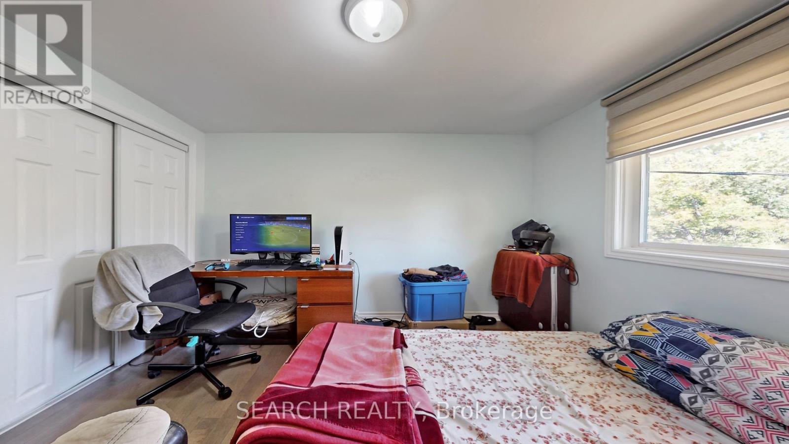 152 Weber Street N, Waterloo, Ontario  N2J 3H1 - Photo 22 - X12427458