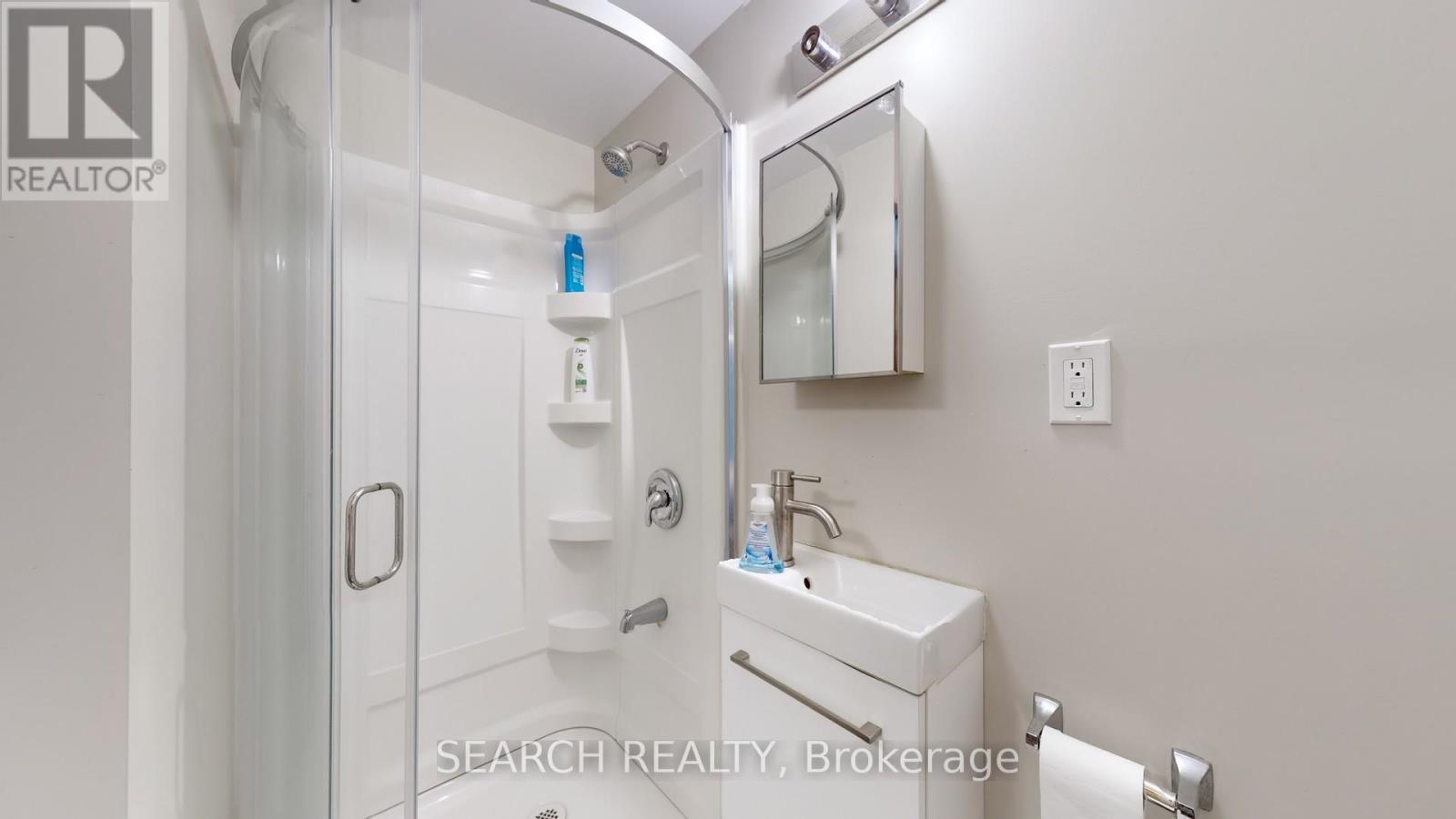 152 Weber Street N, Waterloo, Ontario  N2J 3H1 - Photo 41 - X12427458