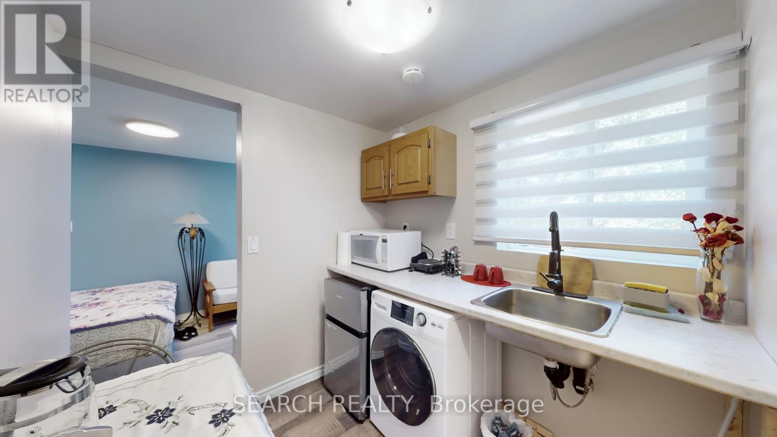 152 Weber Street N, Waterloo, Ontario  N2J 3H1 - Photo 45 - X12427458