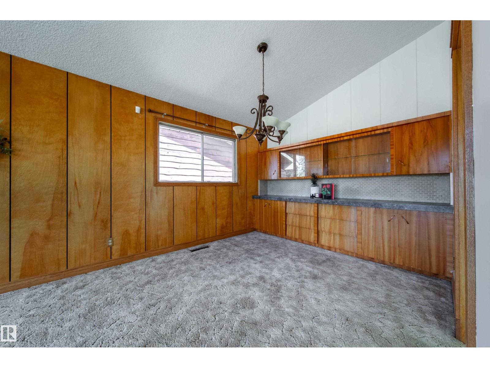 6507 98 Av Nw, Edmonton, Alberta  T6A 0A4 - Photo 5 - E4459878