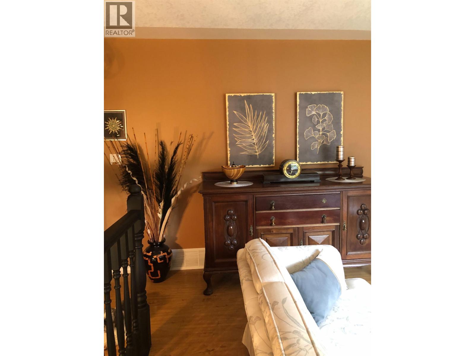 7475 Pearl Drive, Prince George, British Columbia  V2K 4K3 - Photo 4 - R3052538