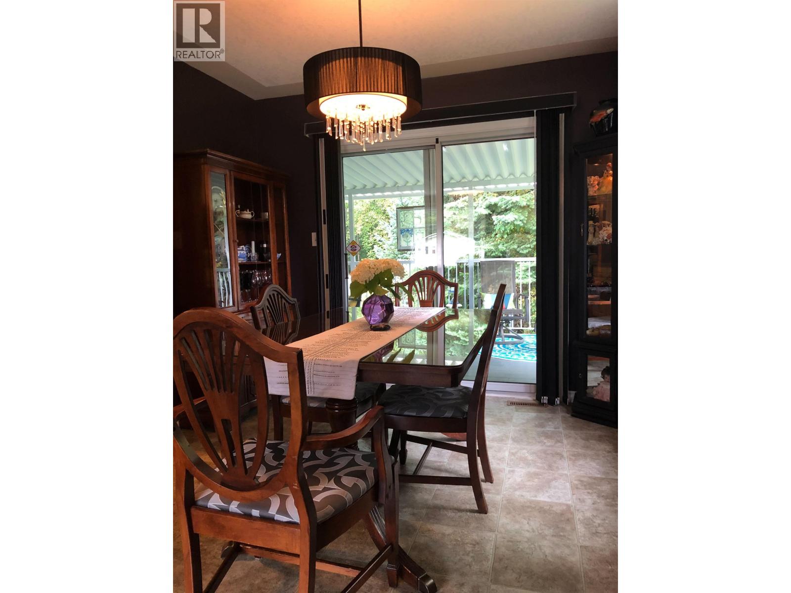 7475 Pearl Drive, Prince George, British Columbia  V2K 4K3 - Photo 8 - R3052538