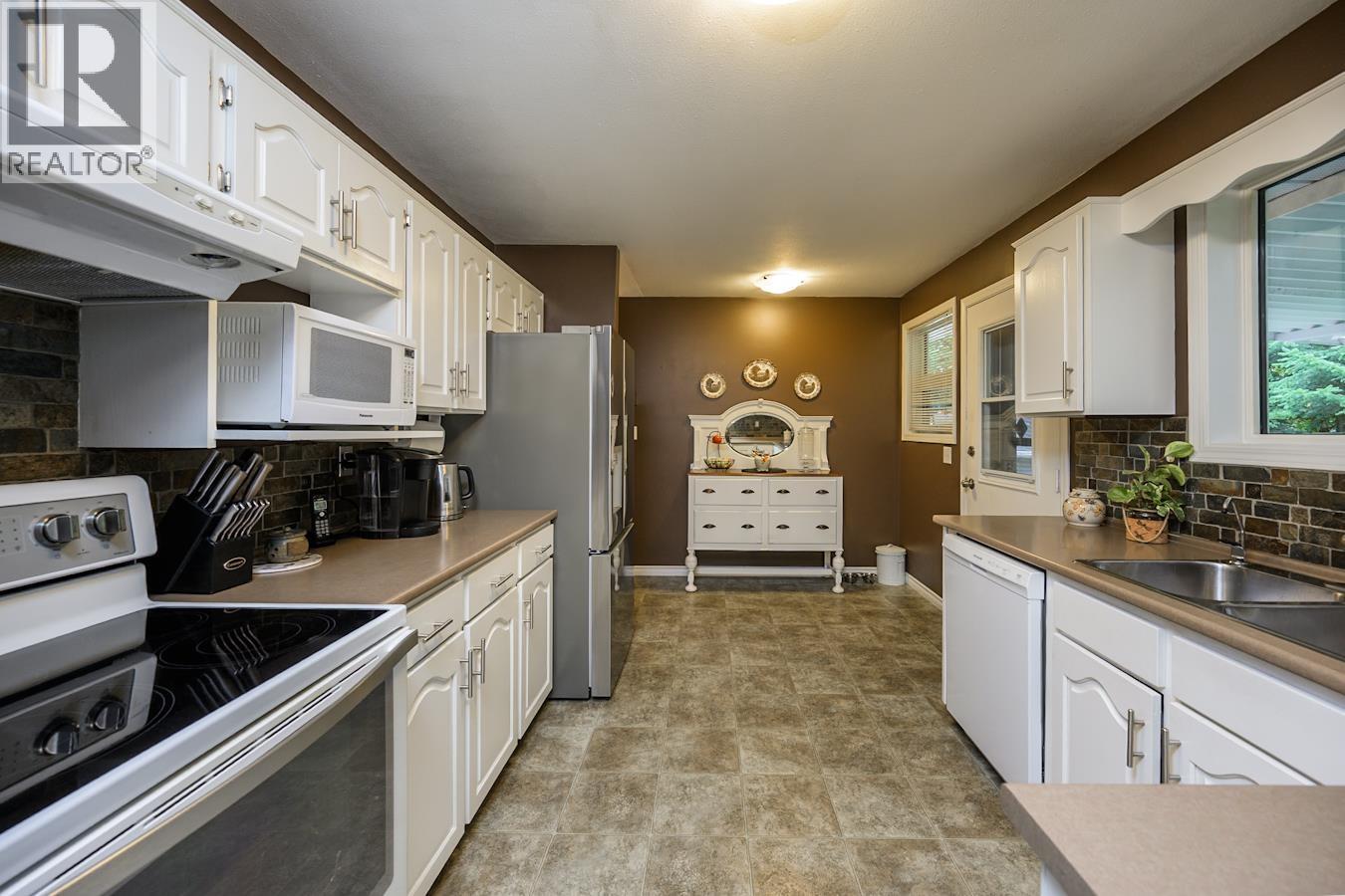 7475 Pearl Drive, Prince George, British Columbia  V2K 4K3 - Photo 10 - R3052538