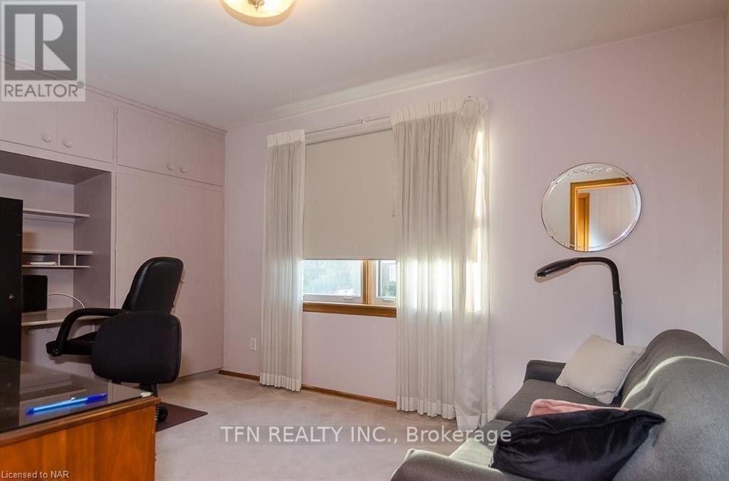 5950 Corwin Avenue, Niagara Falls (Dorchester), Ontario  L2G 5L2 - Photo 14 - X12430849