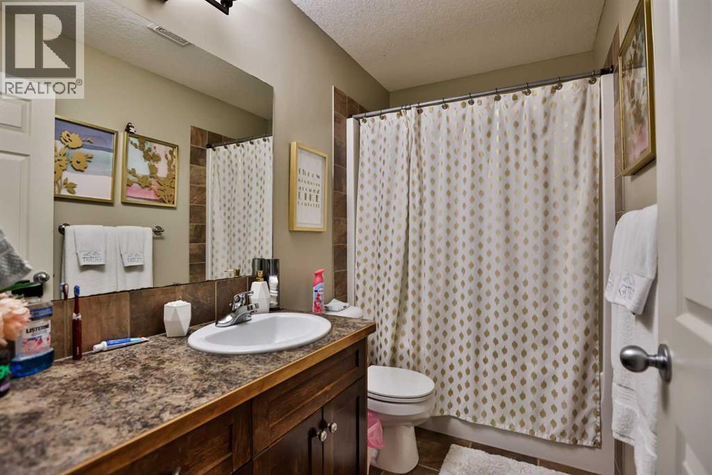 125 Couleesprings Way S, Lethbridge, Alberta  T1K 5C5 - Photo 19 - A2248304